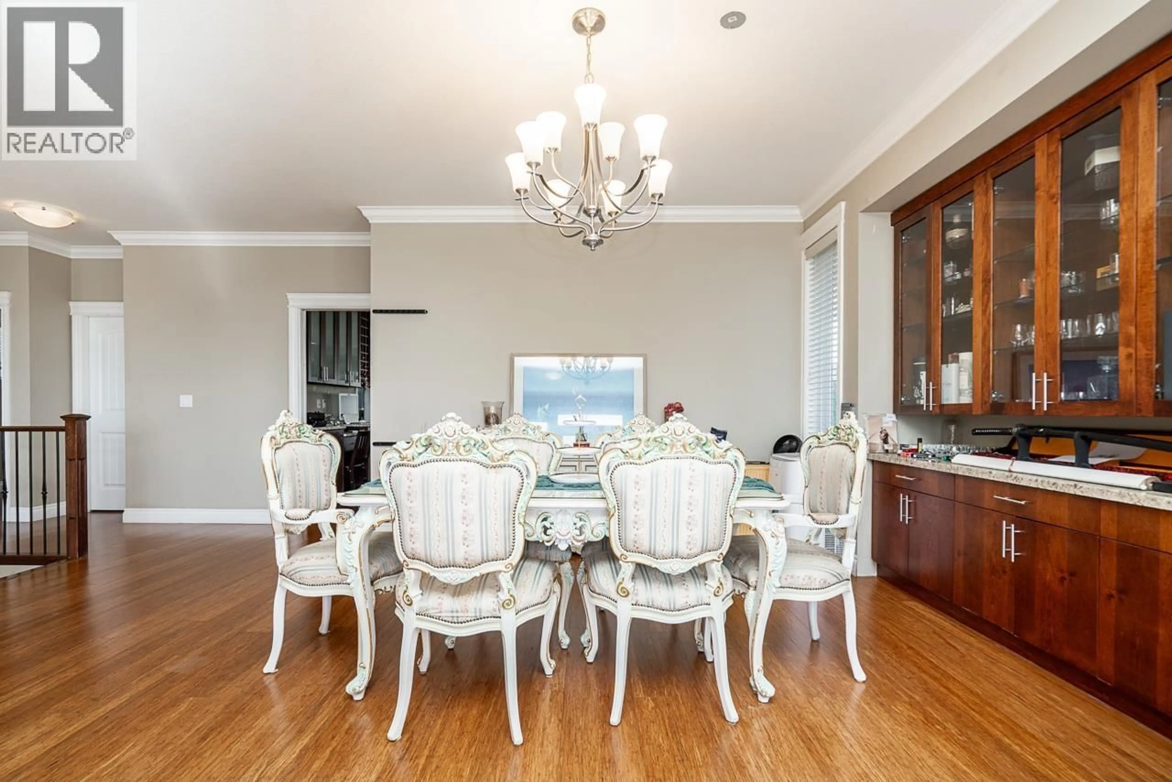 Dining room, wood/laminate floor for 1935 BRUNETTE AVENUE, Coquitlam British Columbia V3K1H8
