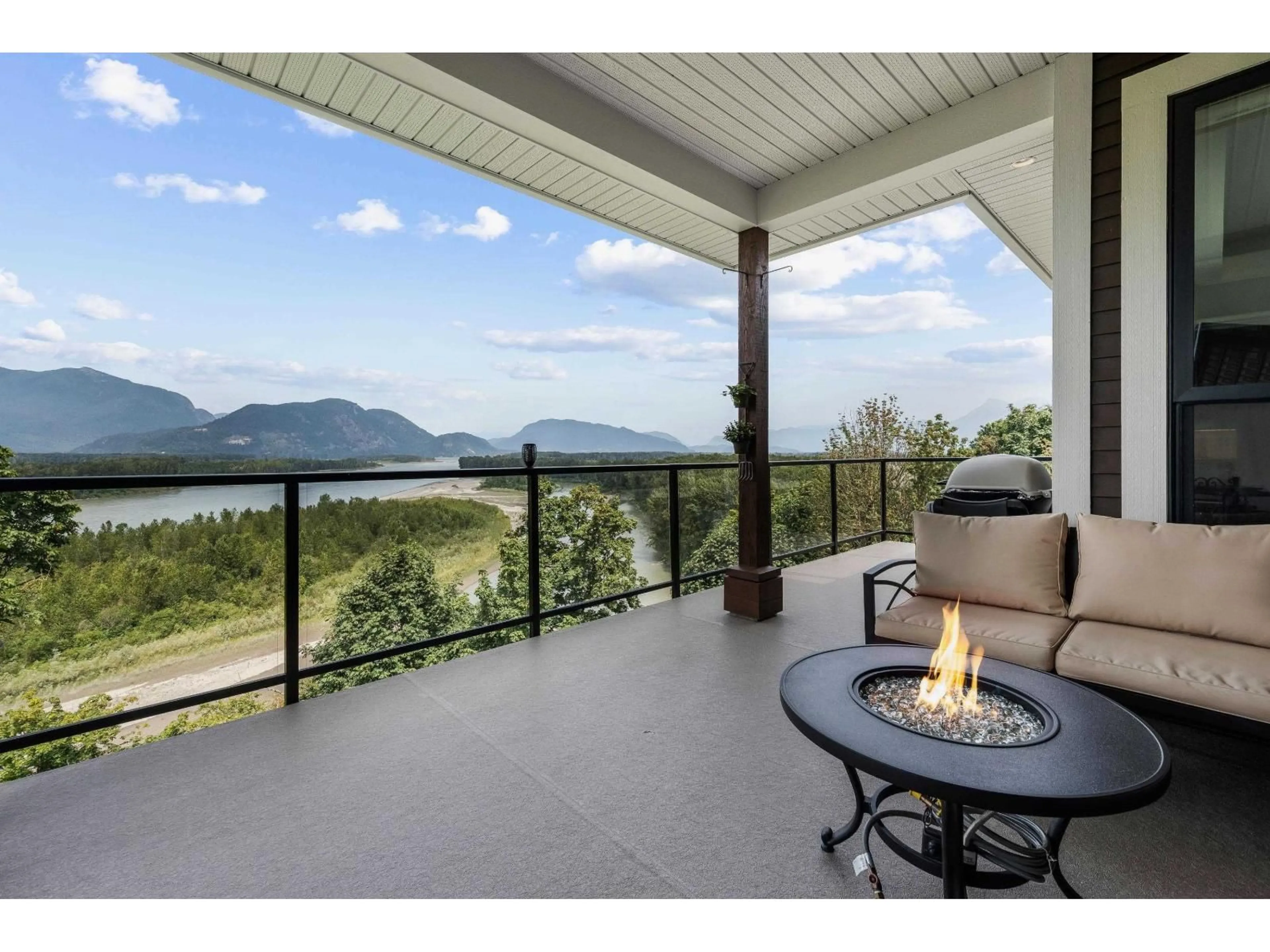 Patio, water/lake/river/ocean view for 60 - 43685 CHILLIWACK MOUNTAIN ROAD, Chilliwack British Columbia V2R0X5