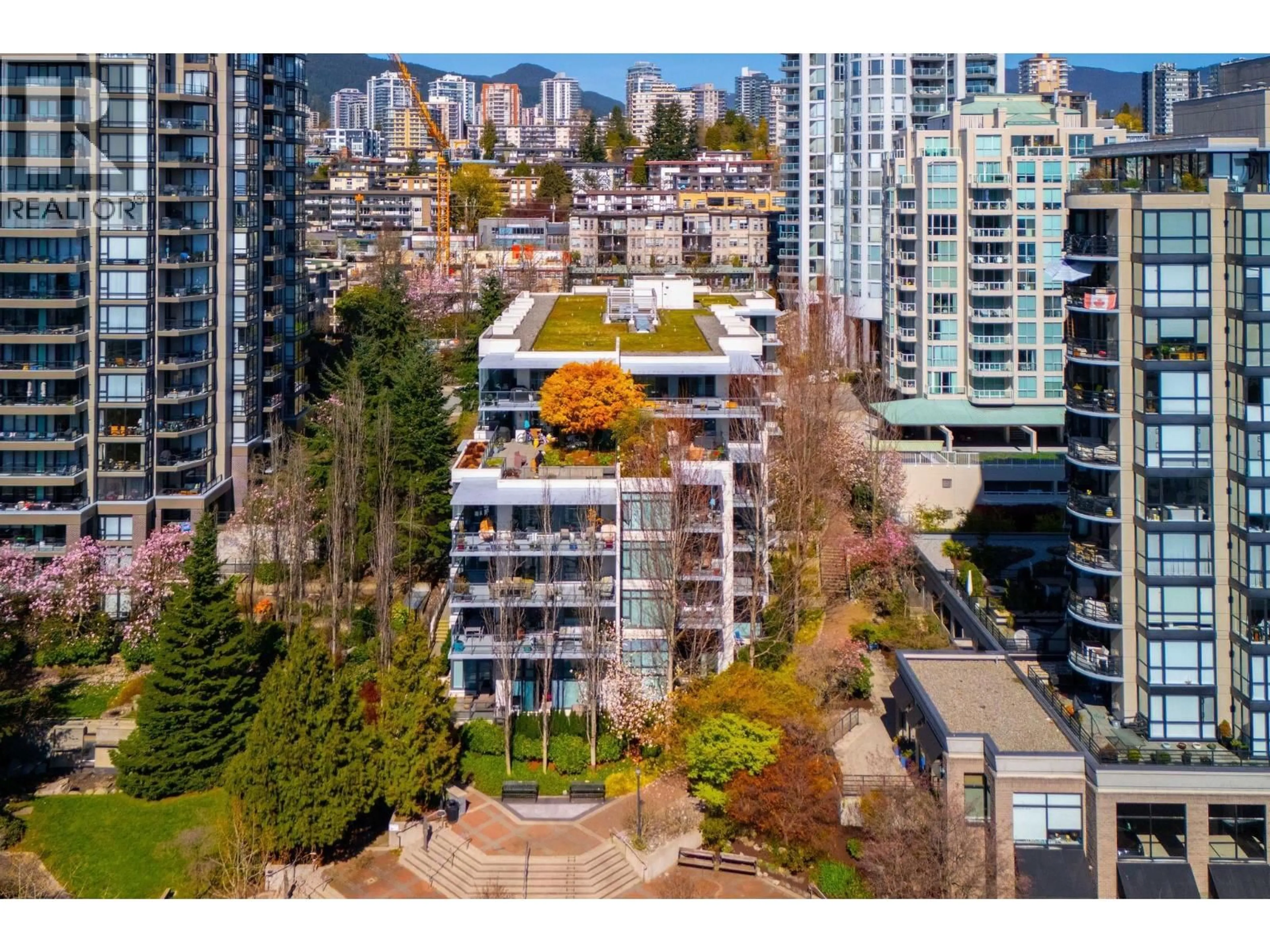 A pic from outside/outdoor area/front of a property/back of a property/a pic from drone, city buildings view from balcony for 208 - 135 2ND STREET, North Vancouver British Columbia V7M0C5