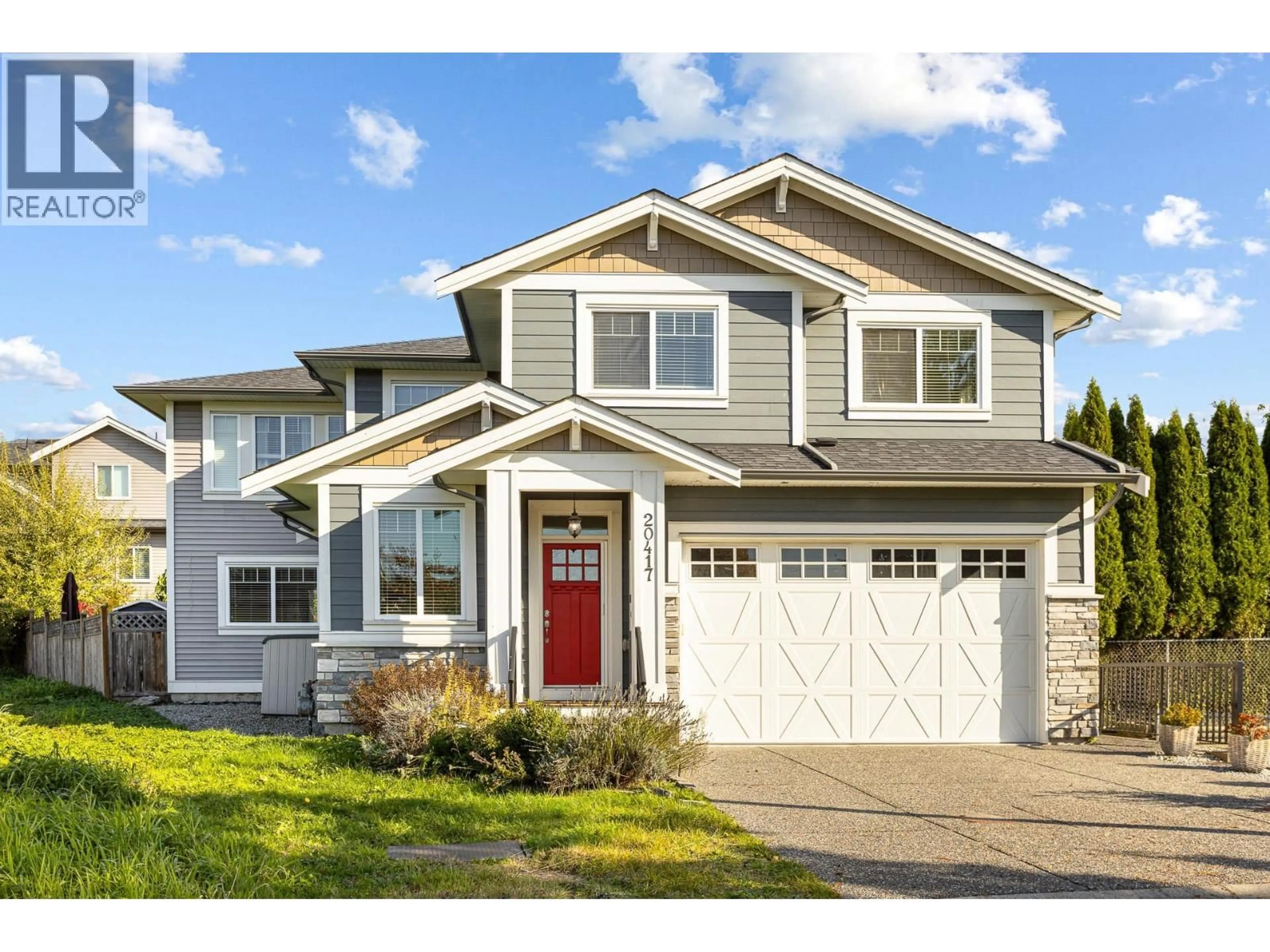 Home with vinyl exterior material, street for 20417 HARTNELL AVENUE, Maple Ridge British Columbia V2X2Z5