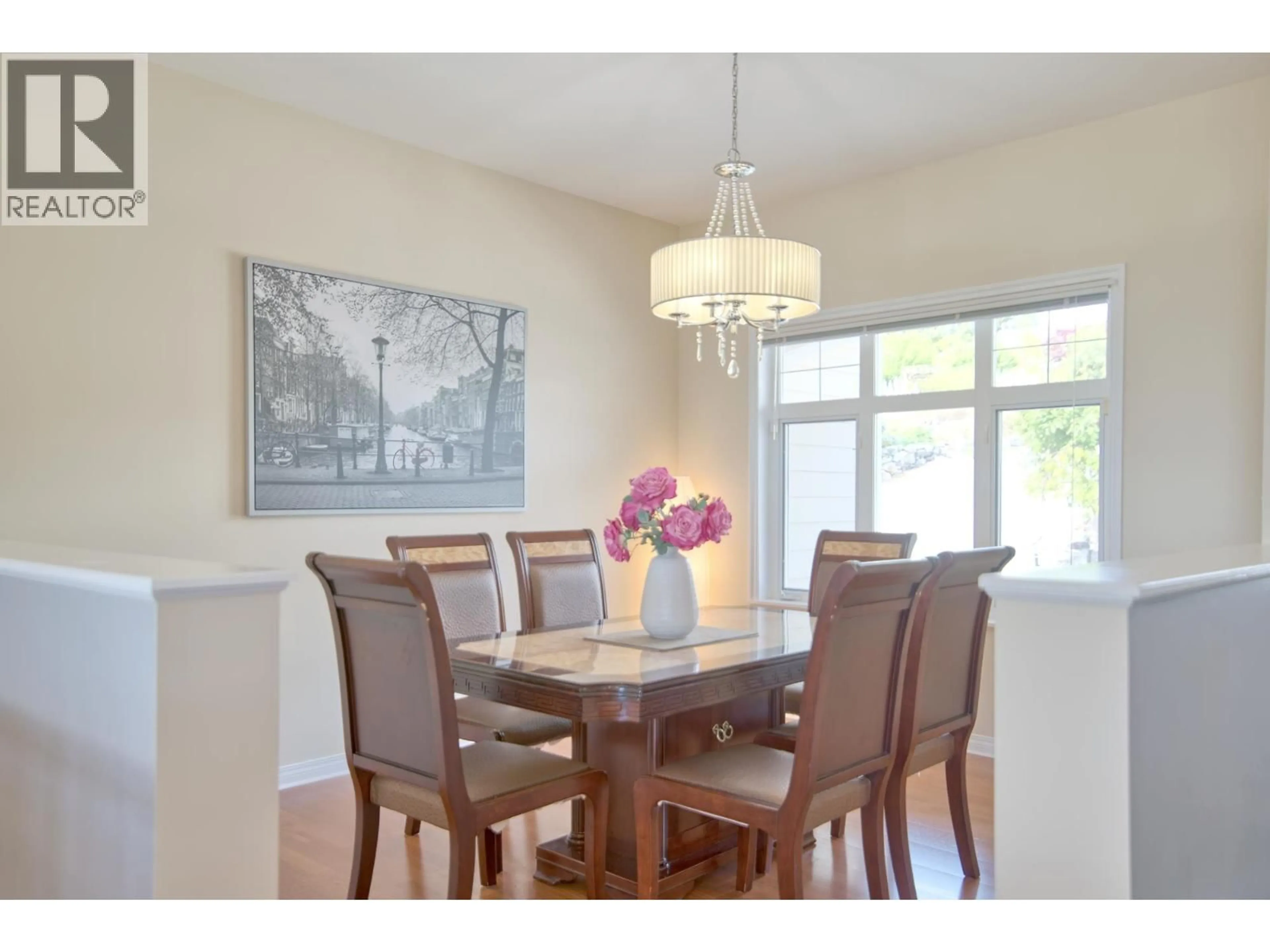Dining room, wood/laminate floor for 6169 MIKA ROAD, Sechelt British Columbia V0N3A7