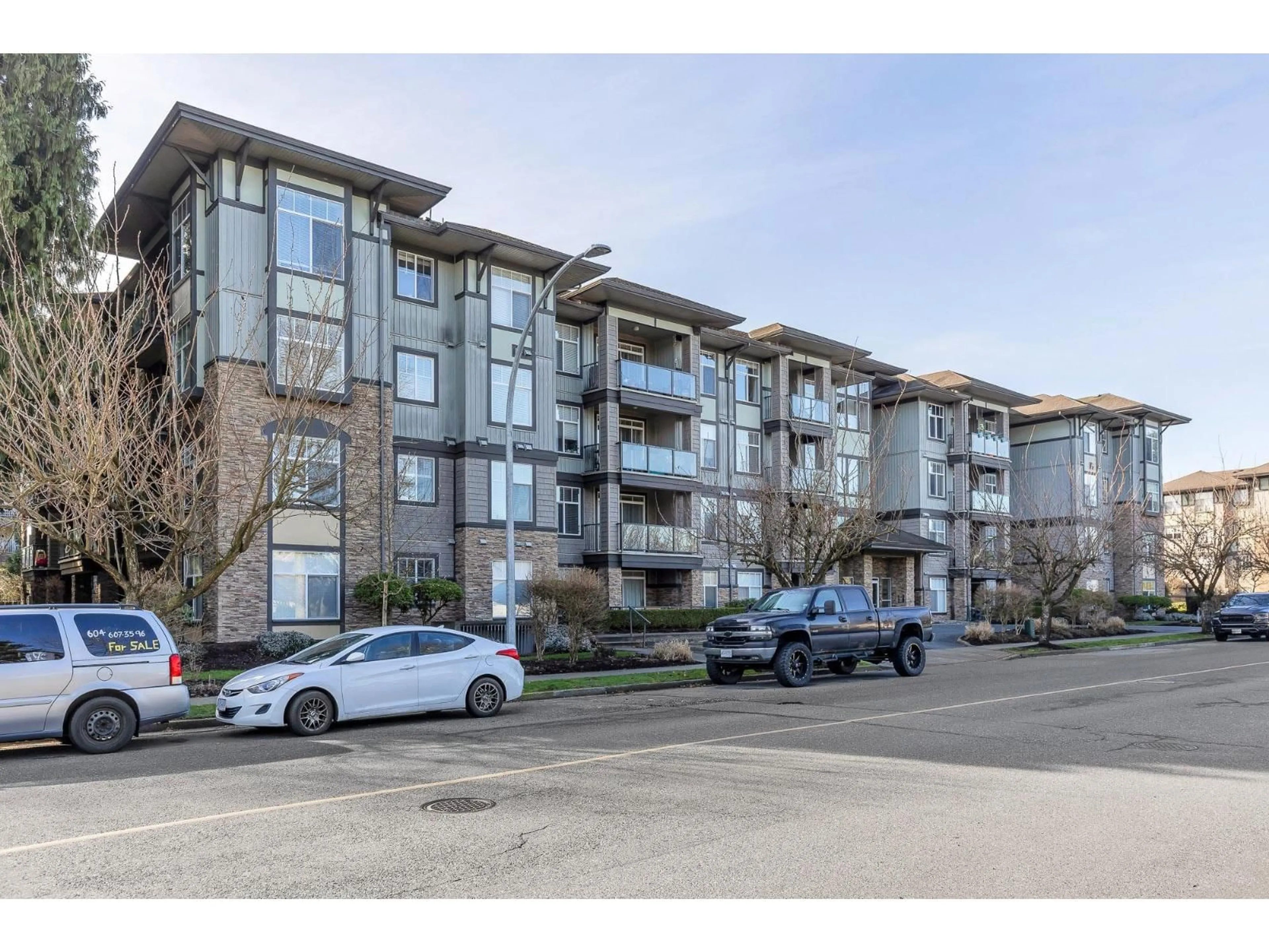 Unknown for 105 - 33338 MAYFAIR AVENUE, Abbotsford British Columbia V2S0A4