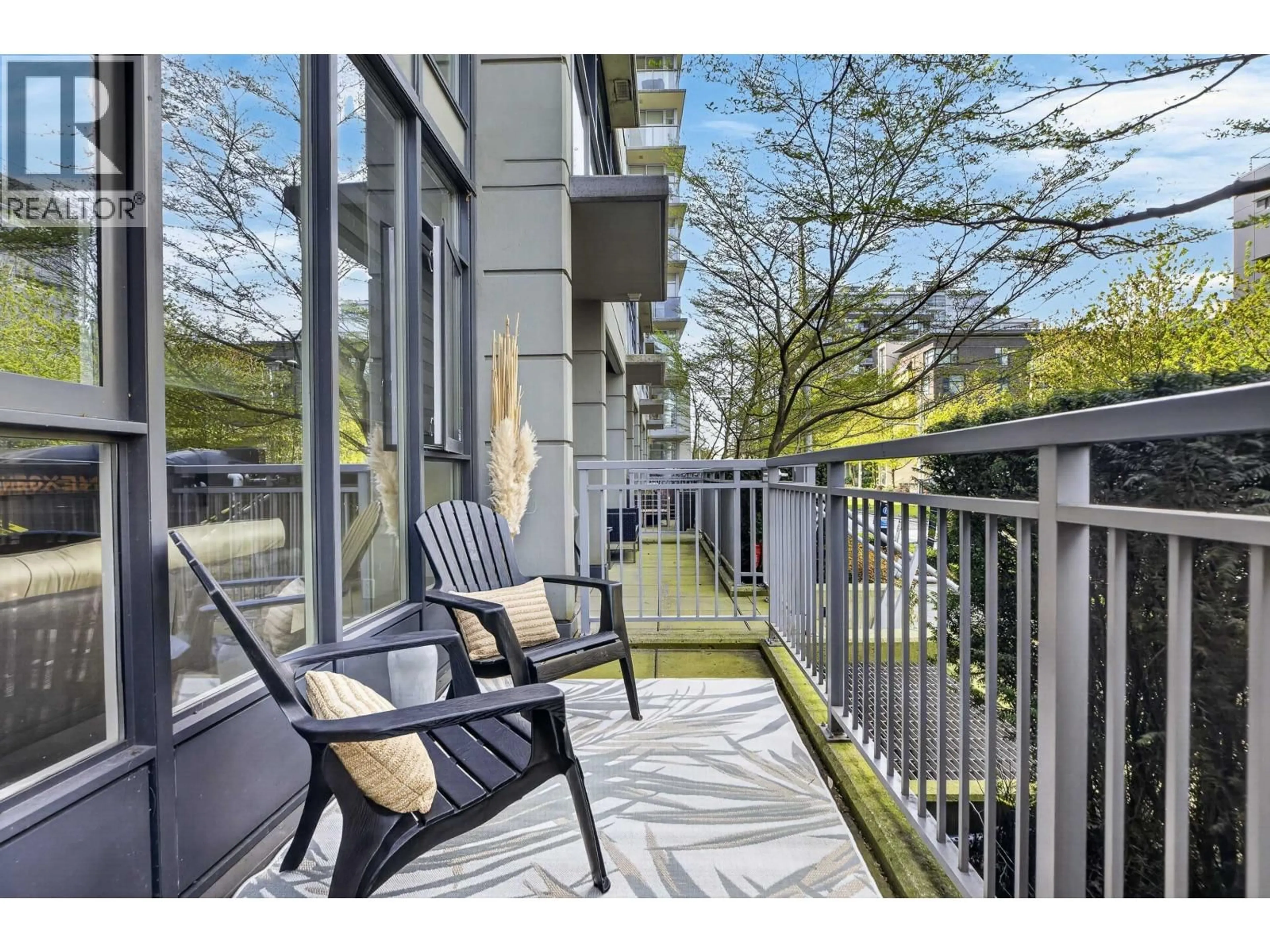Patio, street for 112 1ST AVENUE, Vancouver British Columbia V5Y0H5