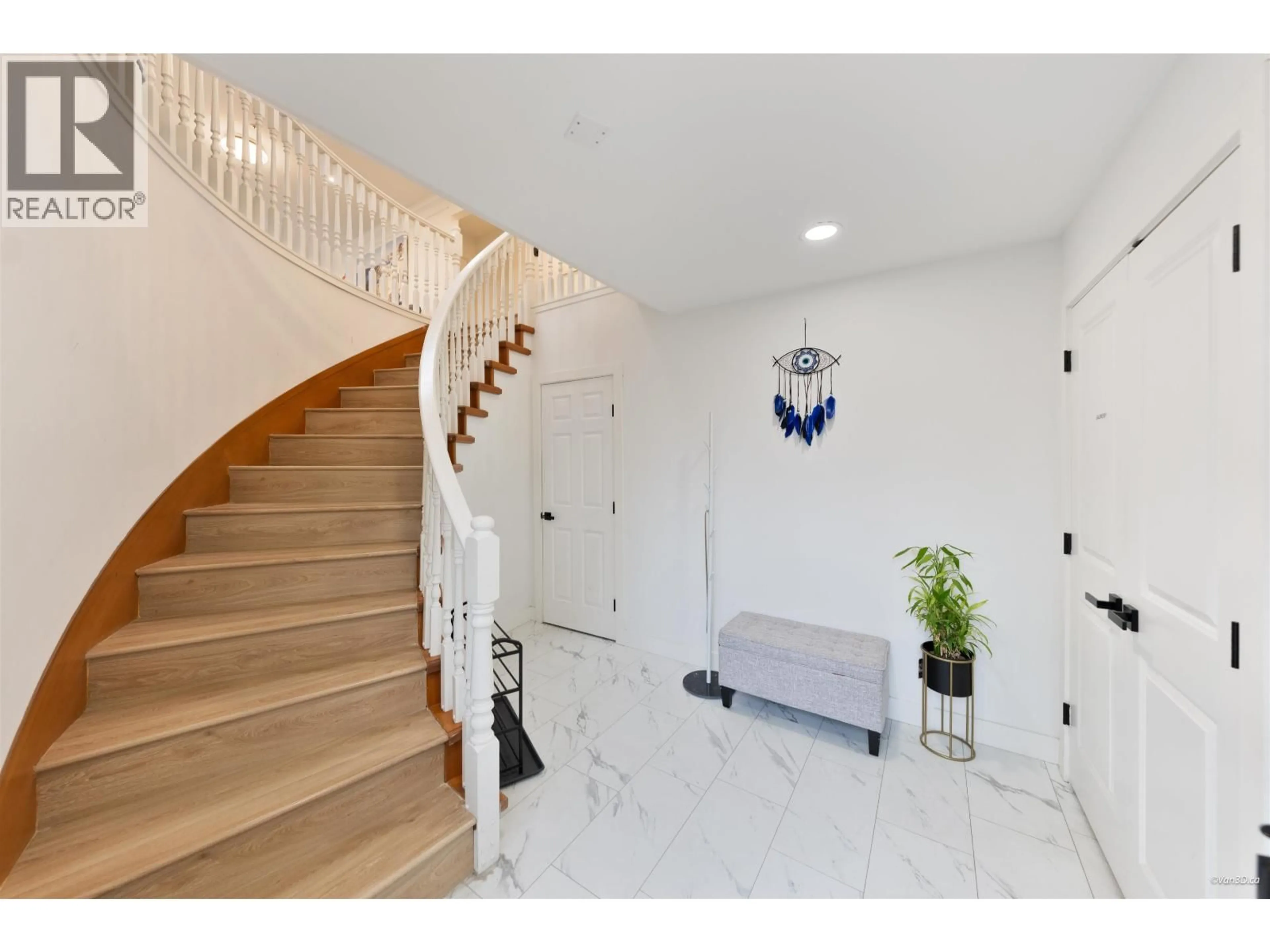 Unknown for 707 63RD AVENUE, Vancouver British Columbia V5X2K6