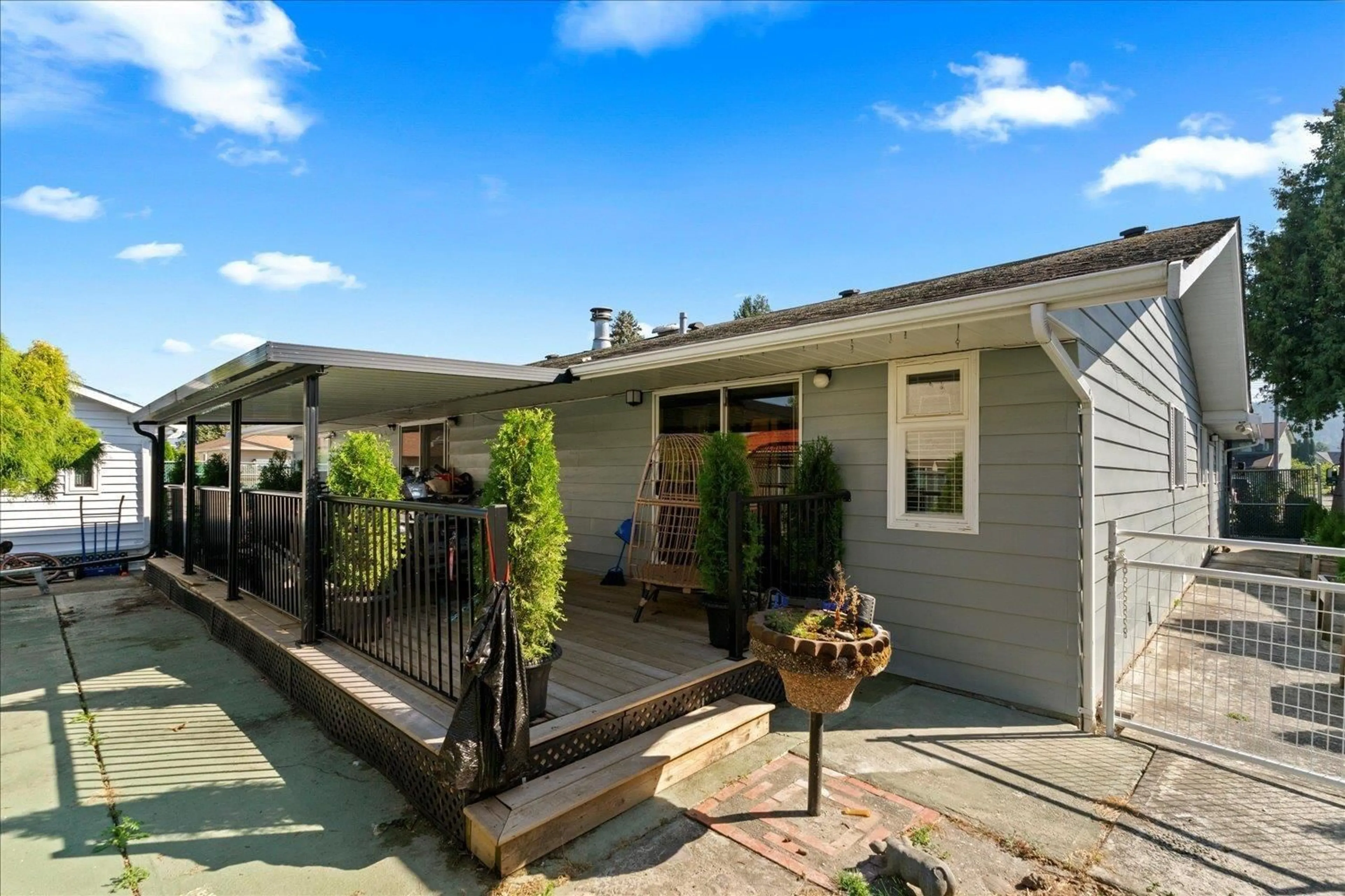 Unknown for 6279 SILVERTHORNE ROAD, Chilliwack British Columbia V2R2N2