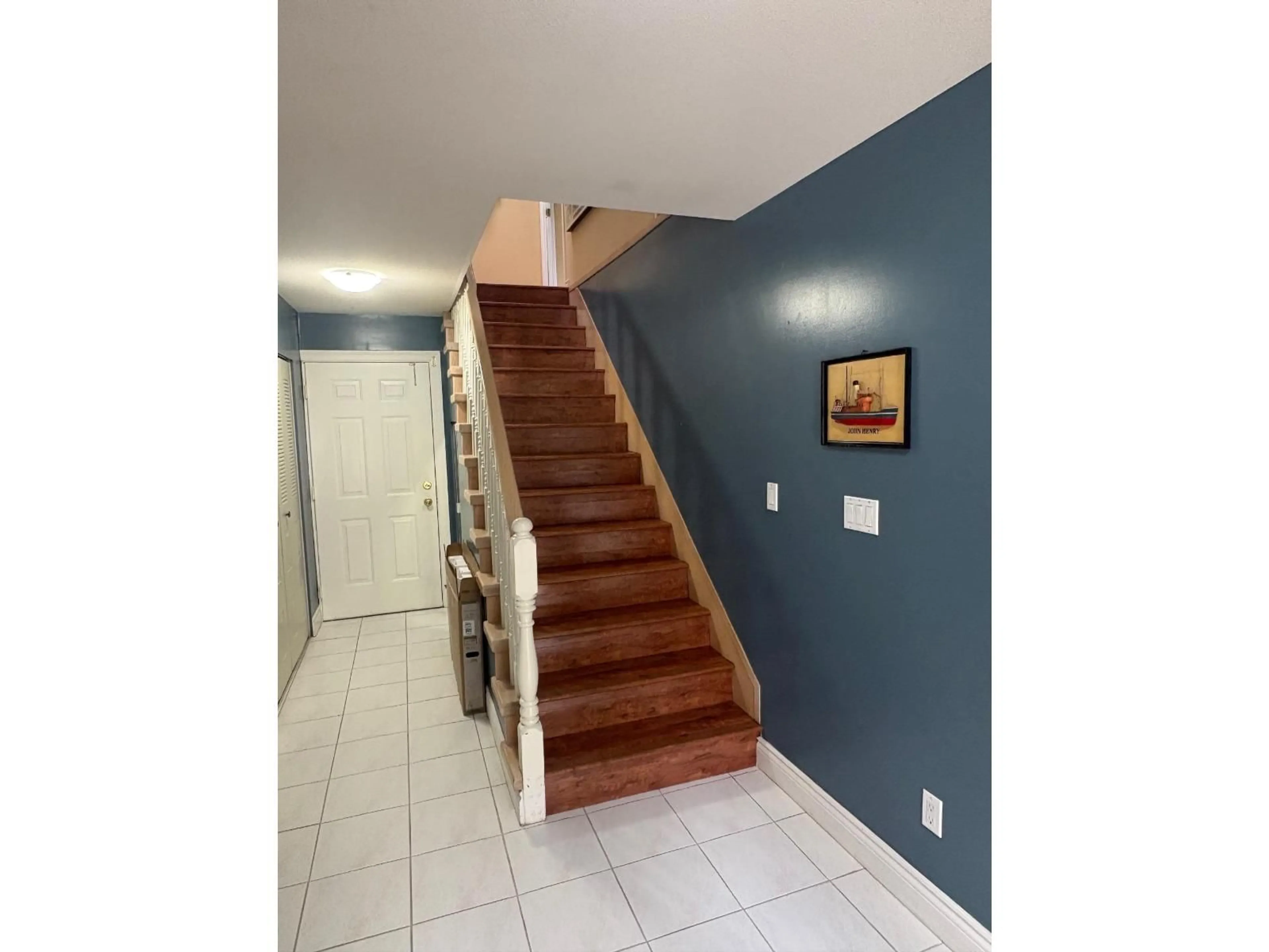 Unknown for 11903 98 AVENUE, Surrey British Columbia V3V8B3