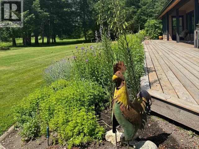 780 GREEN ROAD, Pemberton 3