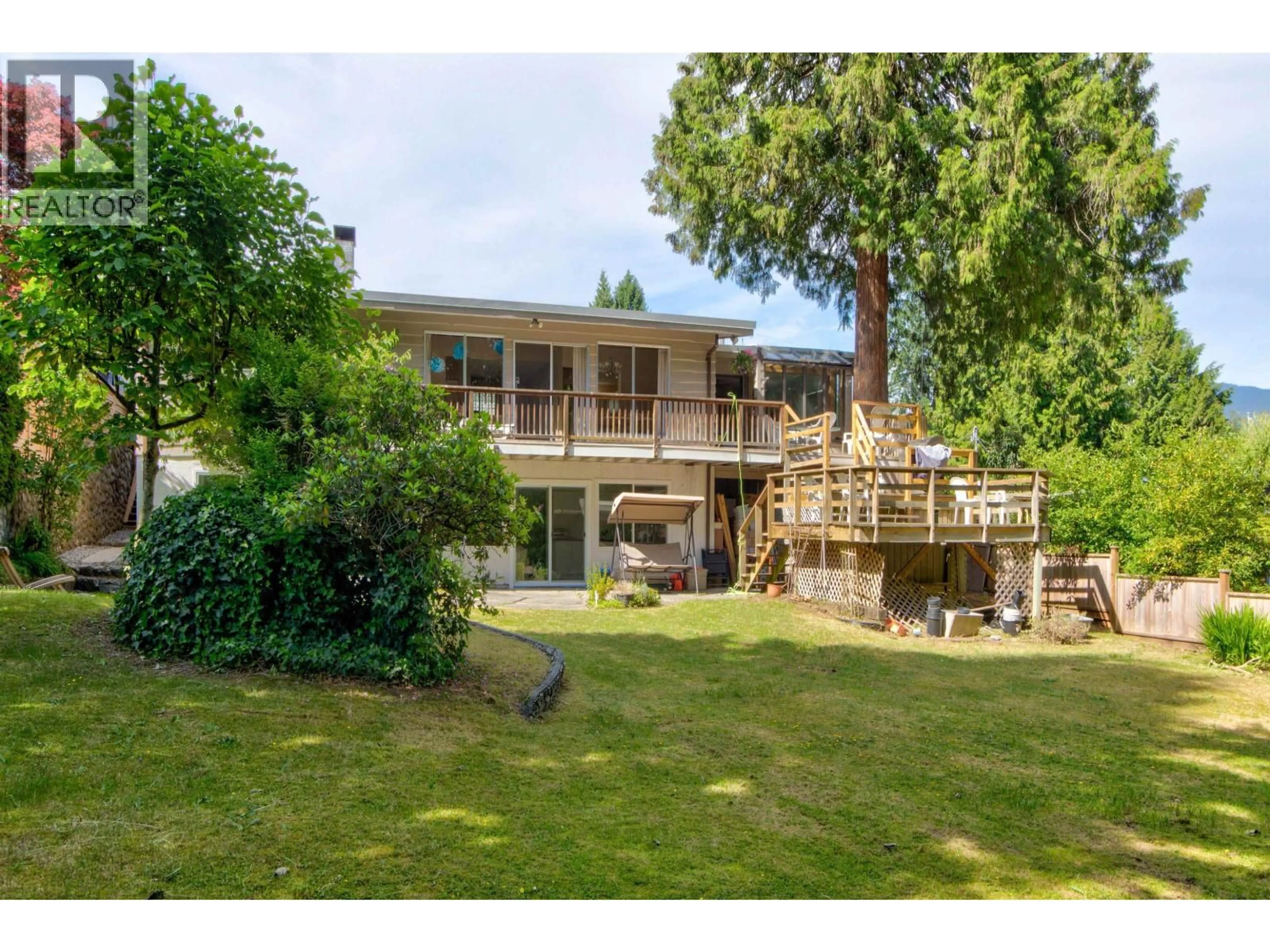 A pic from outside/outdoor area/front of a property/back of a property/a pic from drone, unknown for 1177 15TH STREET, North Vancouver British Columbia V7J1K6