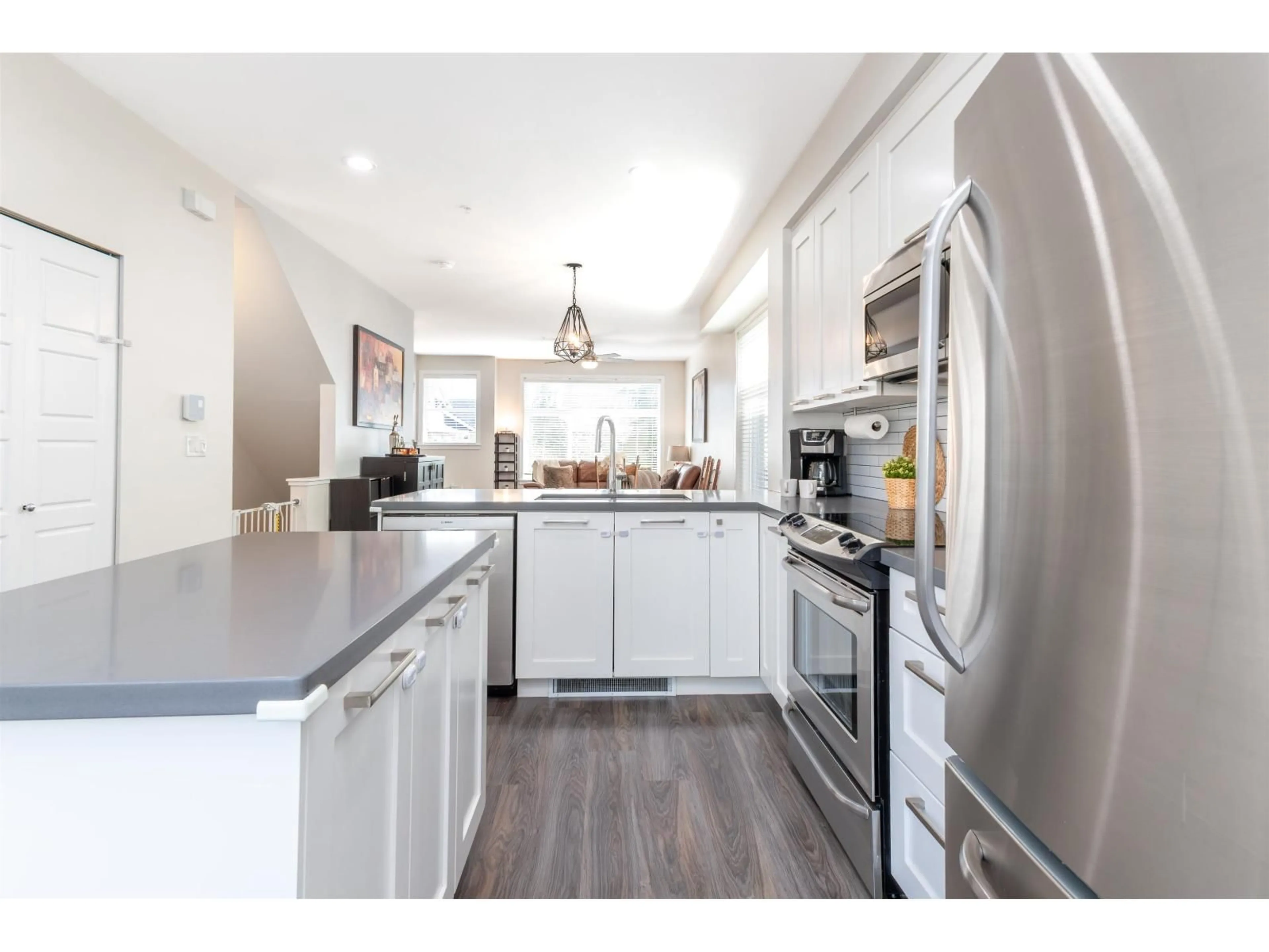 Open concept kitchen, unknown for 6 - 20966 77A AVENUE, Langley British Columbia V2Y0K9