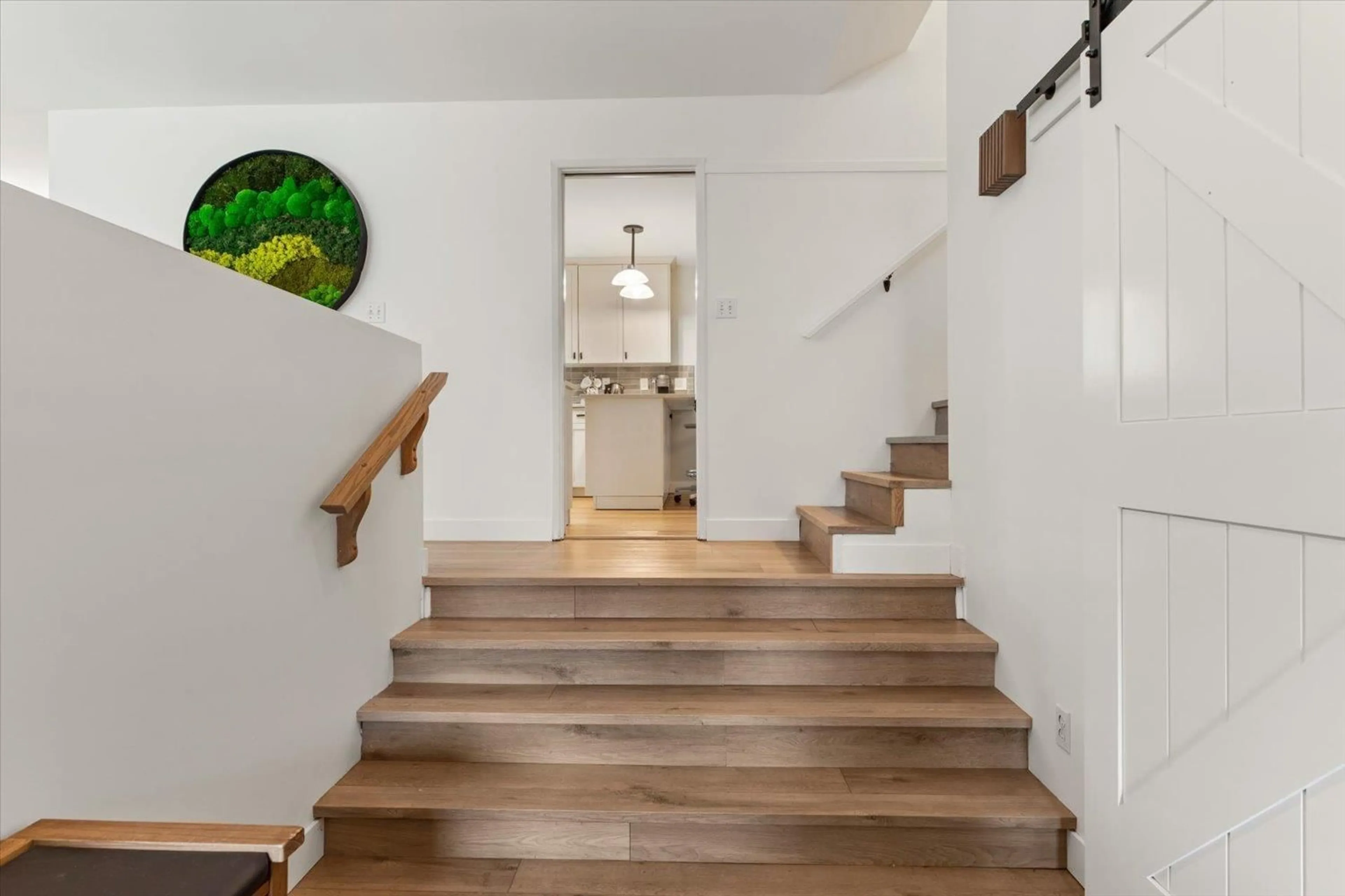 Unknown for 2239 CARLETON PLACE, Abbotsford British Columbia V2S5R1