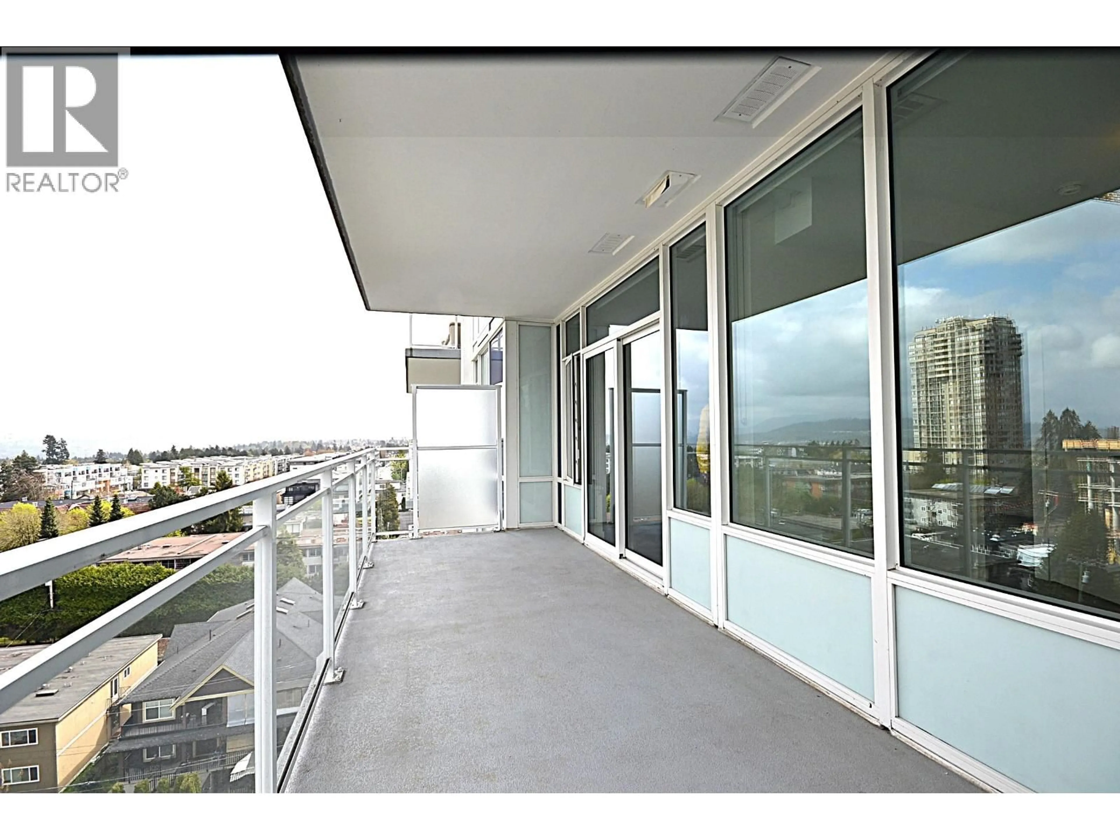 Balcony in the apartment, unknown for 1001 - 5051 IMPERIAL STREET, Burnaby British Columbia V5J0J3