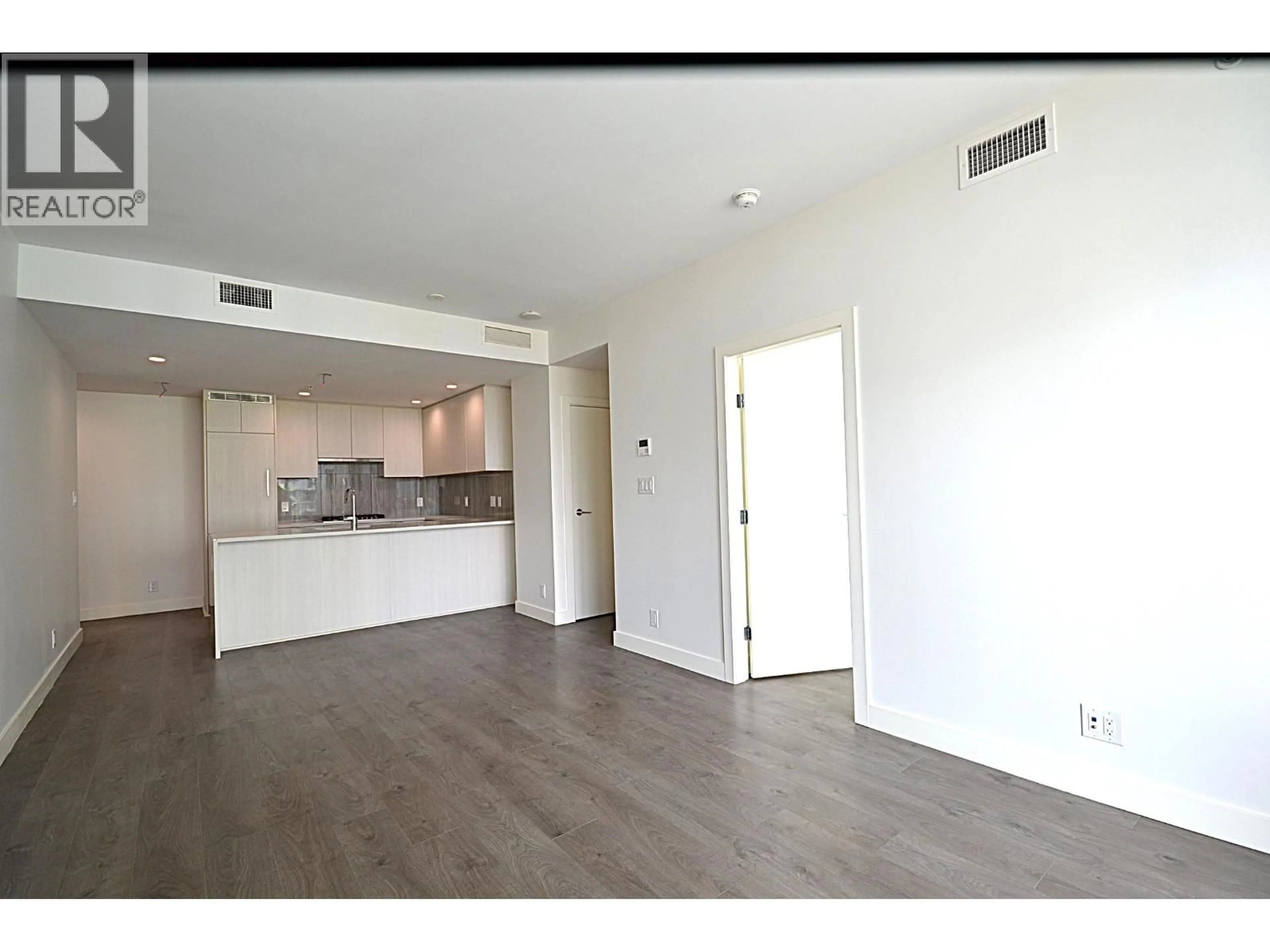 A pic of a room for 1001 - 5051 IMPERIAL STREET, Burnaby British Columbia V5J0J3