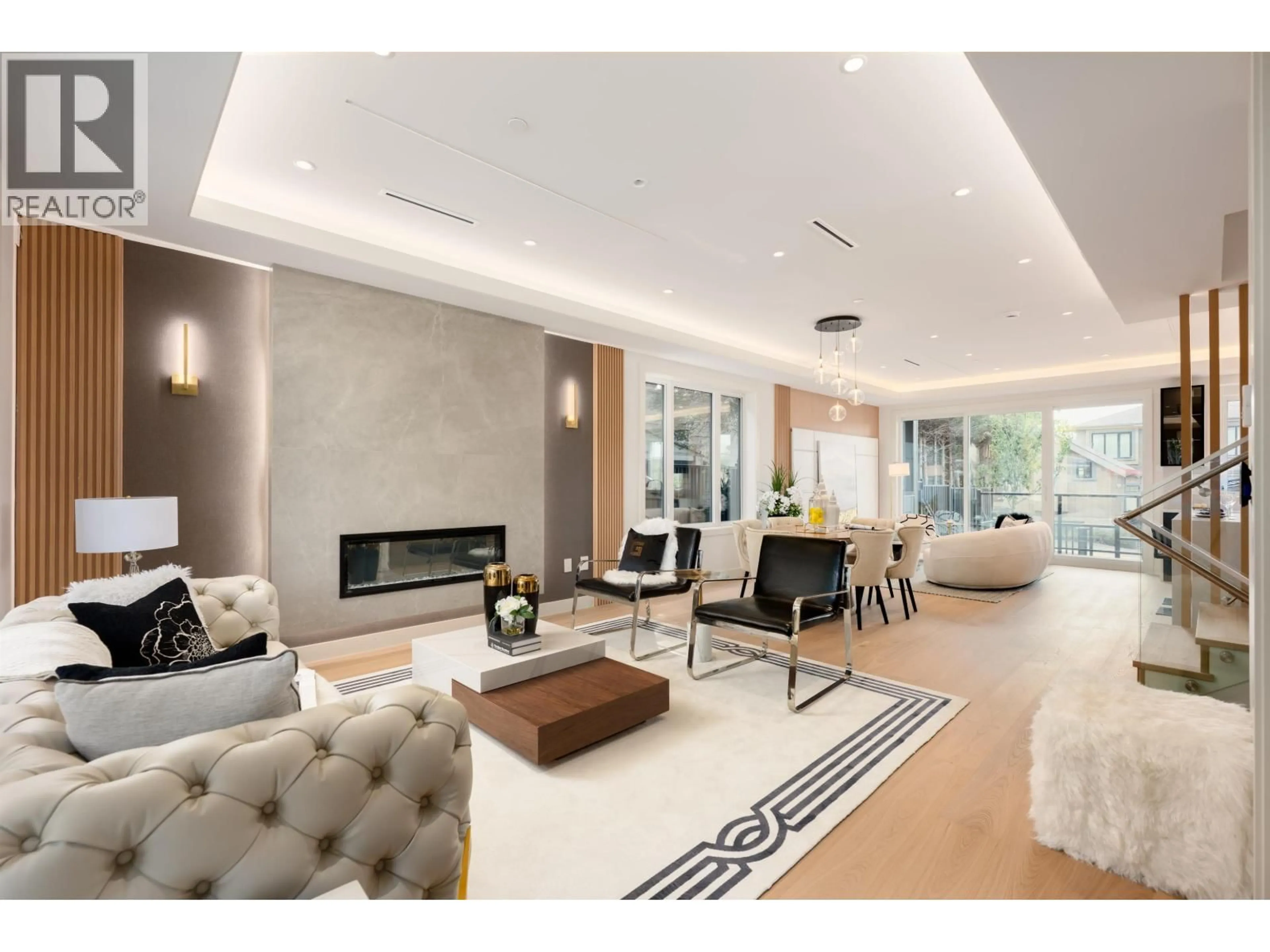 Living room with furniture, unknown for 2020 NANTON AVENUE, West Vancouver British Columbia V6J2Y2