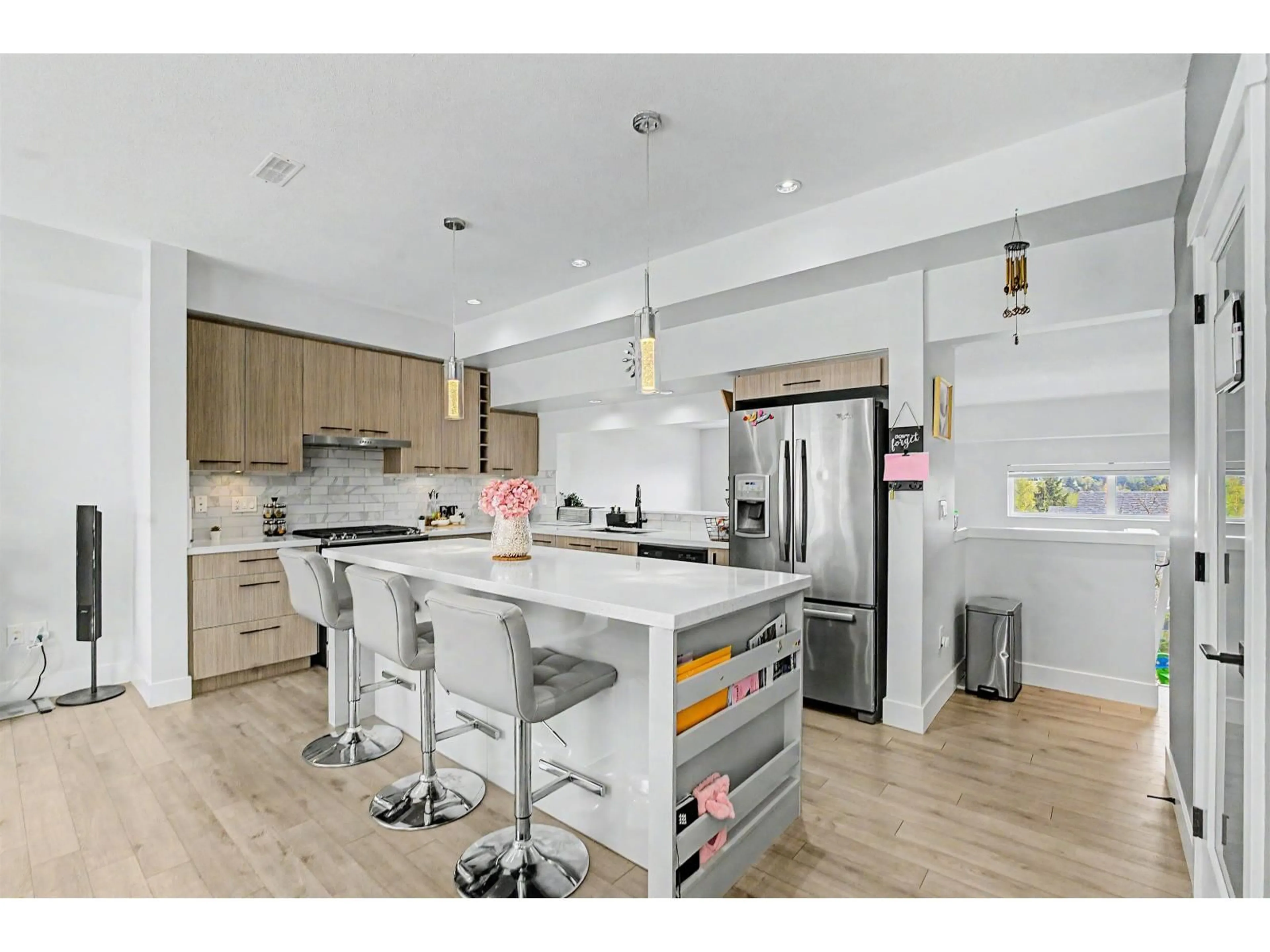 Open concept kitchen, unknown for 43 - 14057 60A AVENUE, Surrey British Columbia V3X0J2