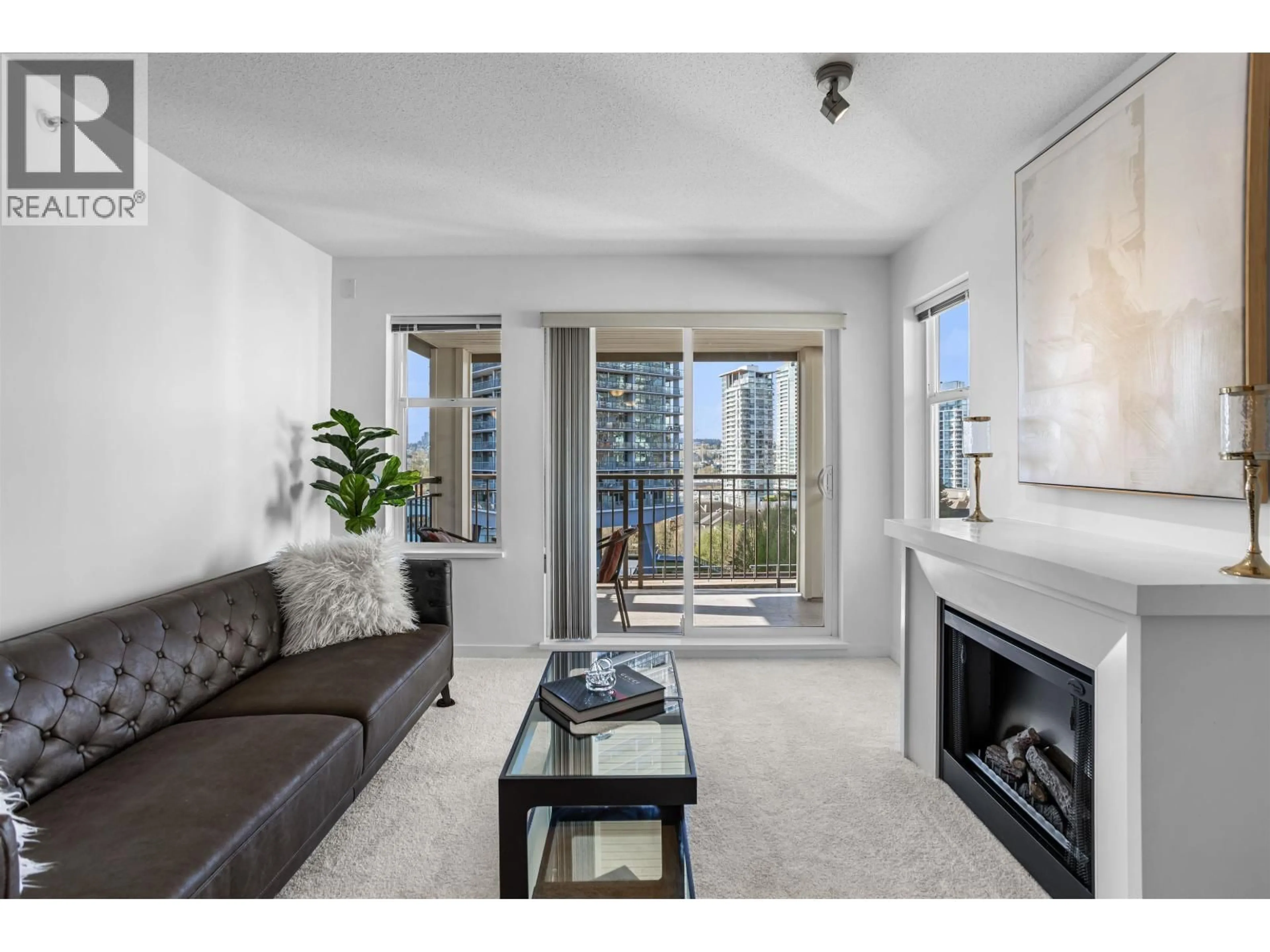 Living room with furniture, unknown for 419 - 4768 BRENTWOOD DRIVE, Burnaby British Columbia V5C0C7