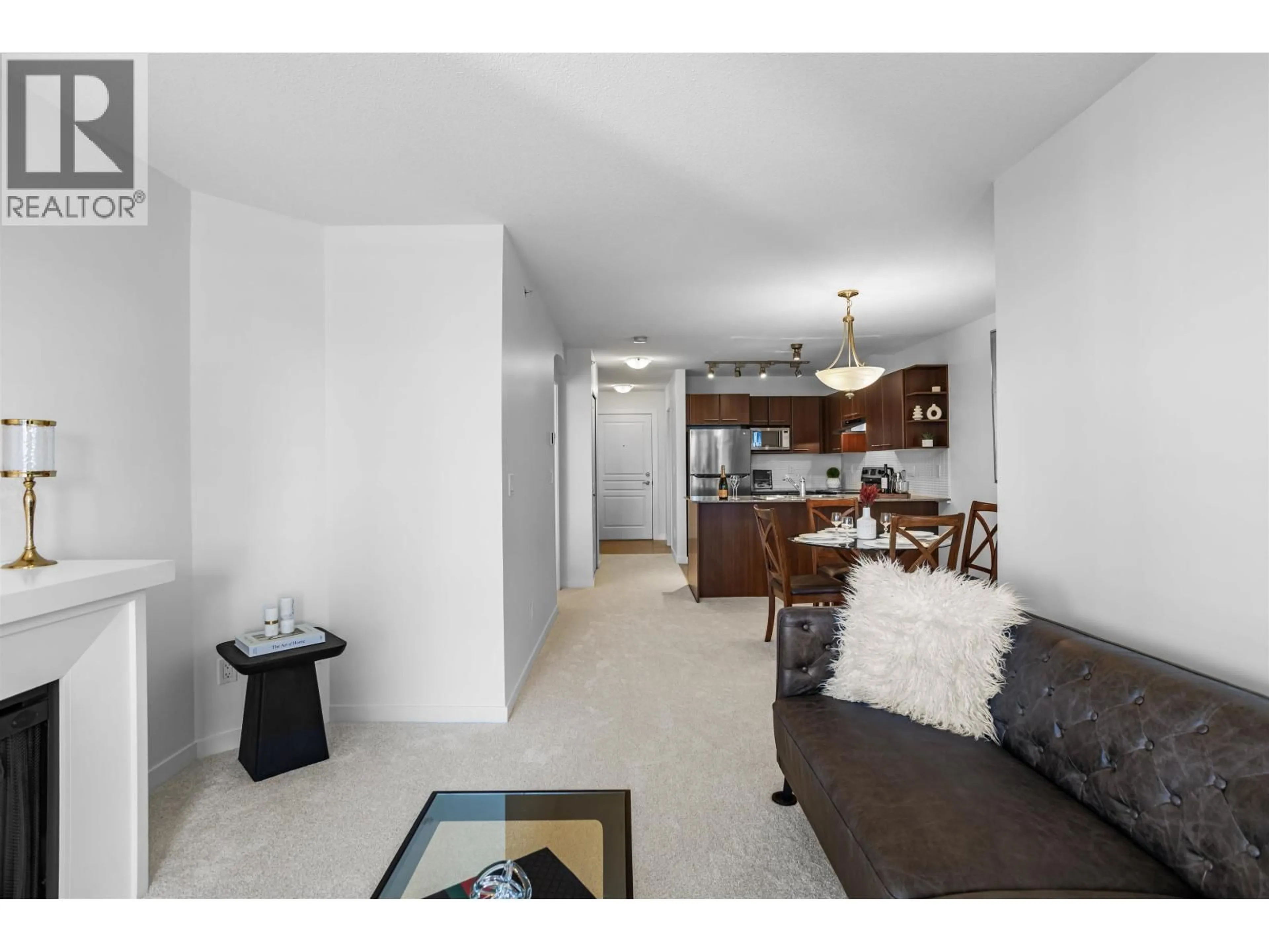 Living room with furniture, unknown for 419 - 4768 BRENTWOOD DRIVE, Burnaby British Columbia V5C0C7