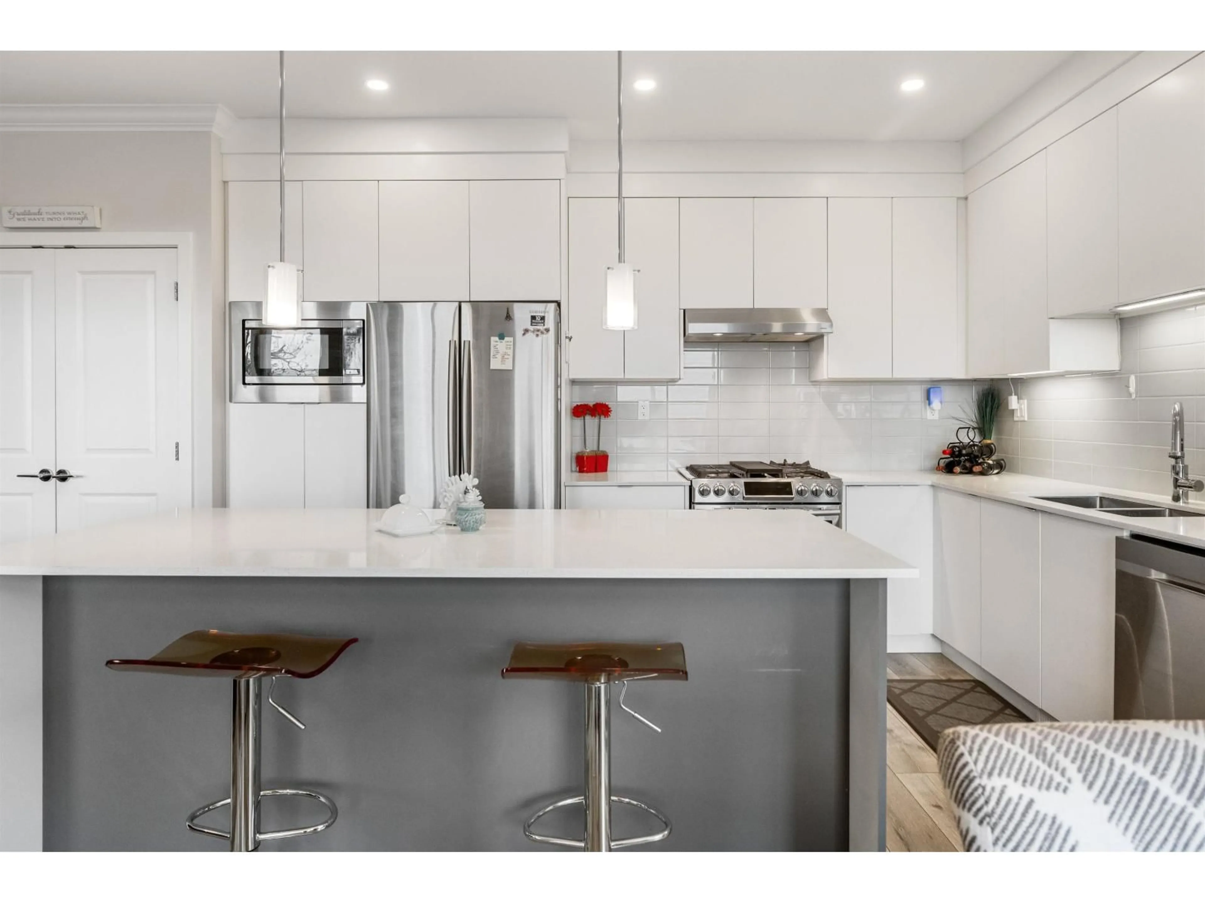 Open concept kitchen, unknown for 15 - 31548 UPPER MACLURE ROAD, Abbotsford British Columbia V2T0J3