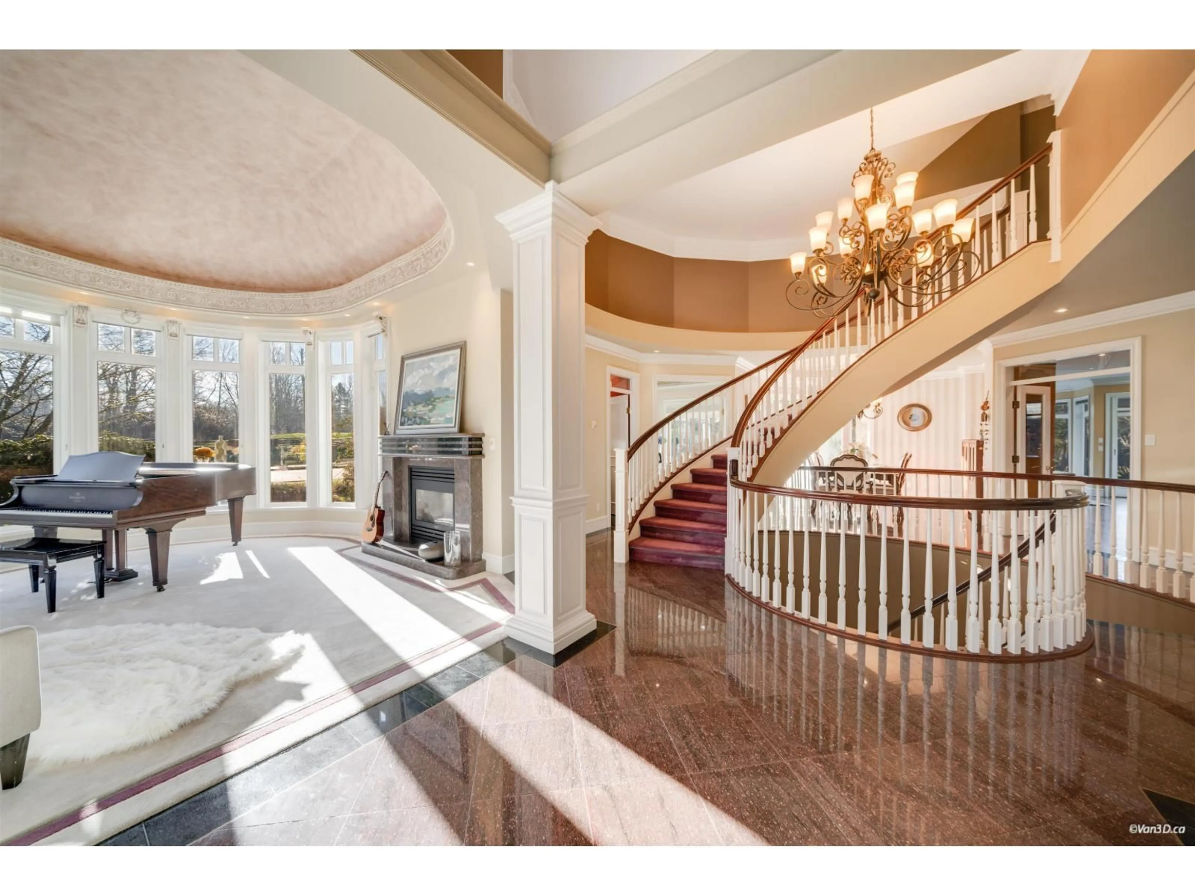 Indoor foyer for 15783 COLLINGWOOD CRESCENT, Surrey British Columbia V3Z0J3