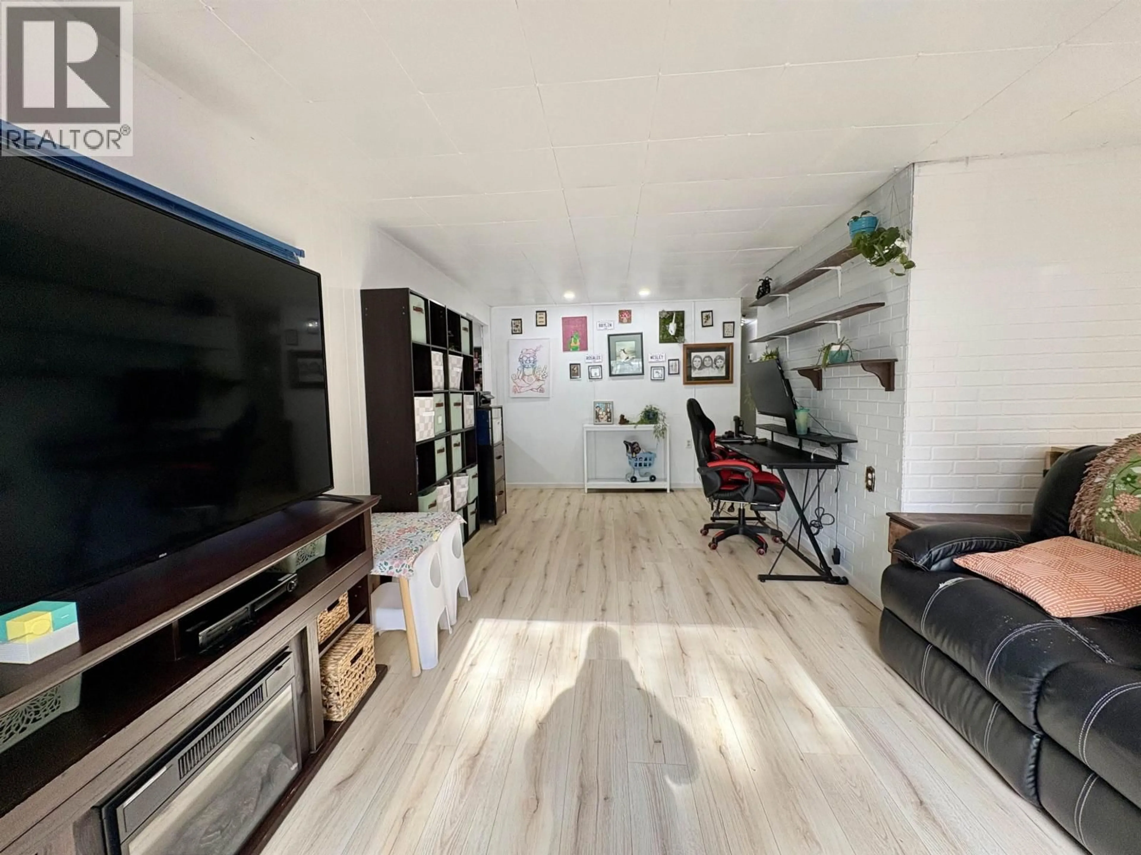 A pic of a room for 3984 GLENDALE DRIVE, Prince George British Columbia V2K2V5