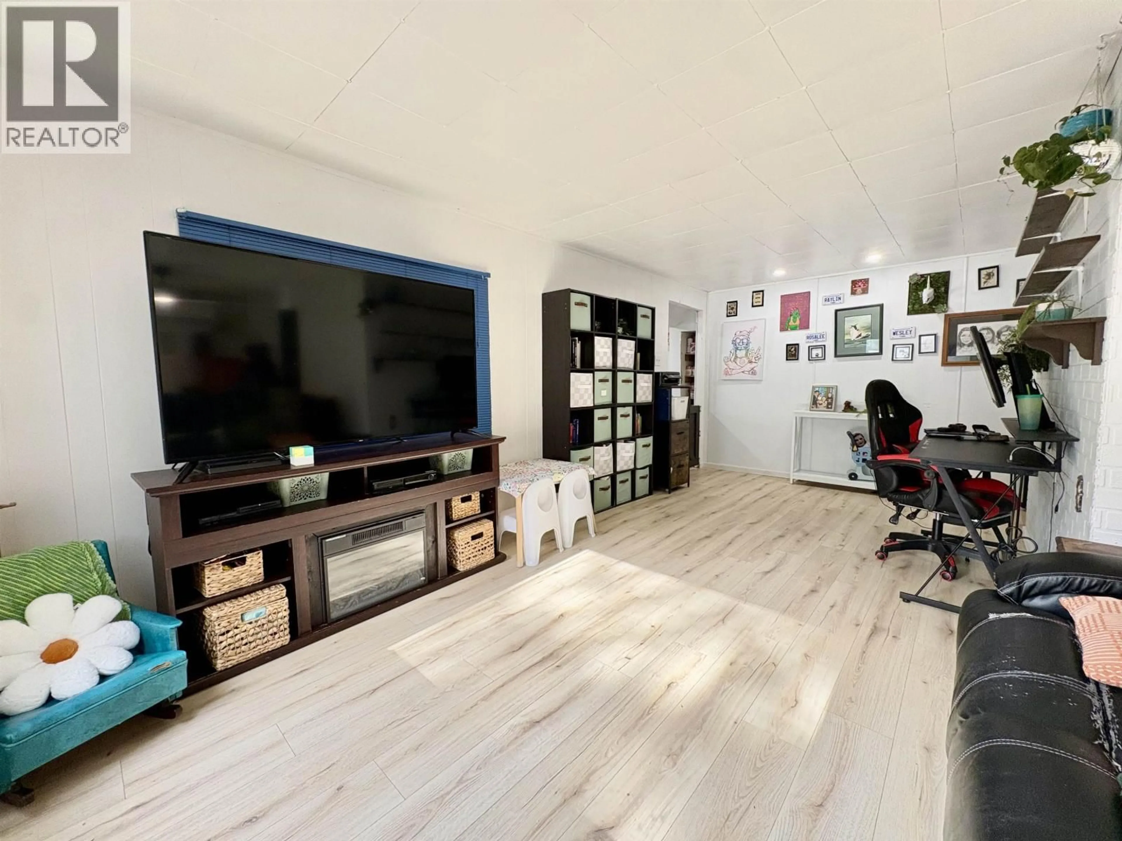 A pic of a room for 3984 GLENDALE DRIVE, Prince George British Columbia V2K2V5