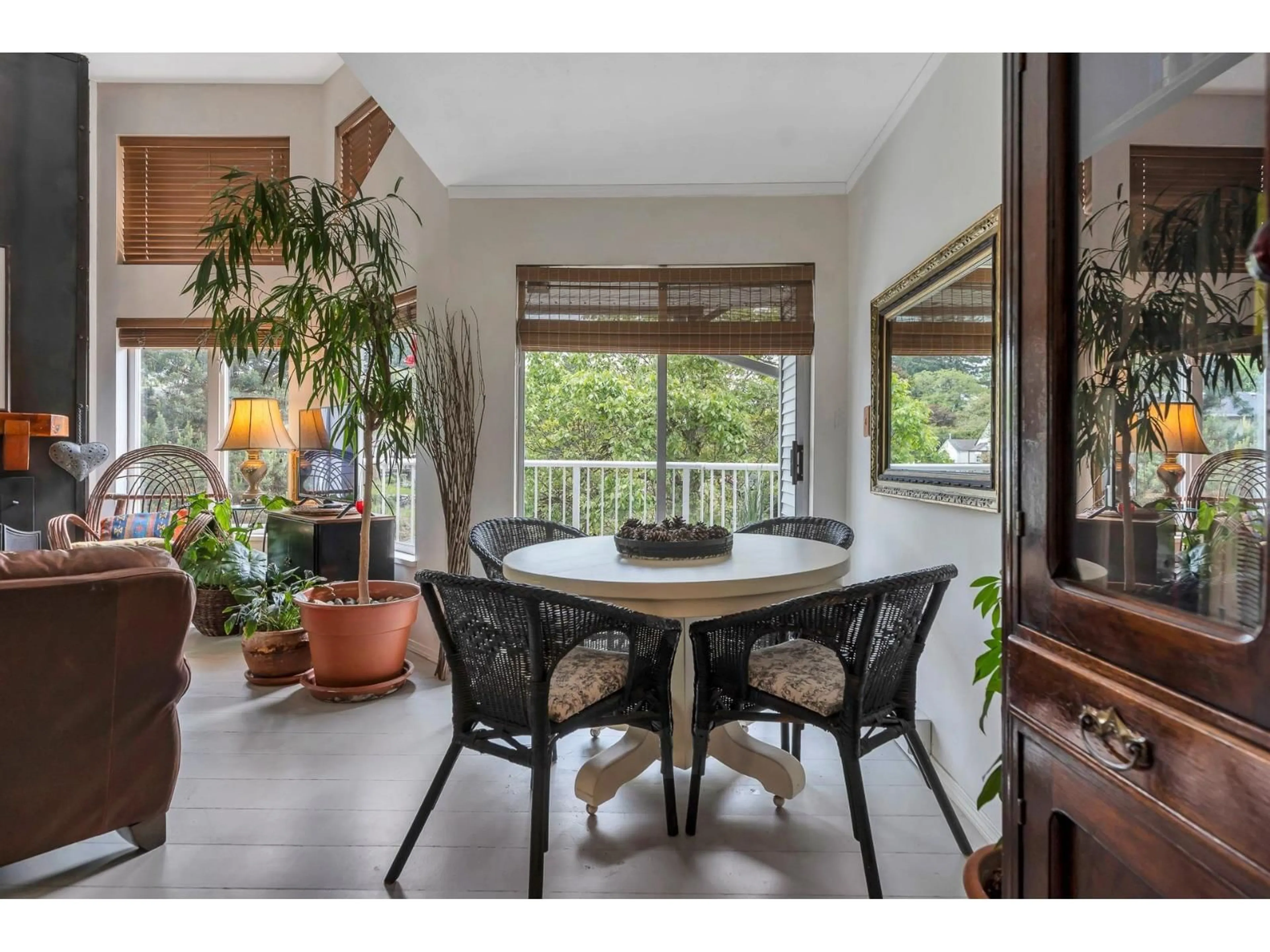 Dining room, unknown for 301 - 33669 2ND AVENUE, Mission British Columbia V2V8Z4