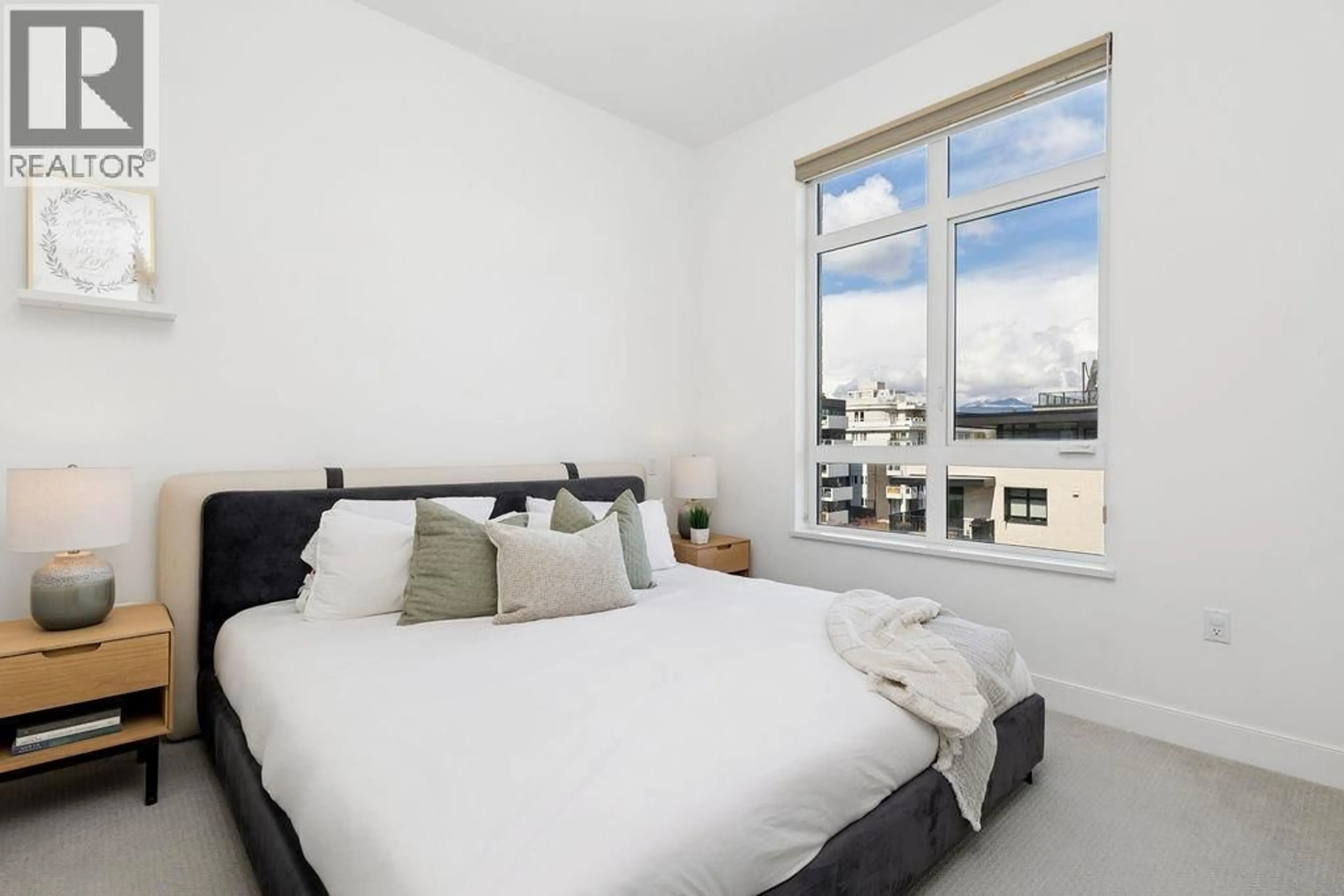 Bedroom with bed, unknown for 607 - 168 35TH AVENUE, Vancouver British Columbia V5W1A6