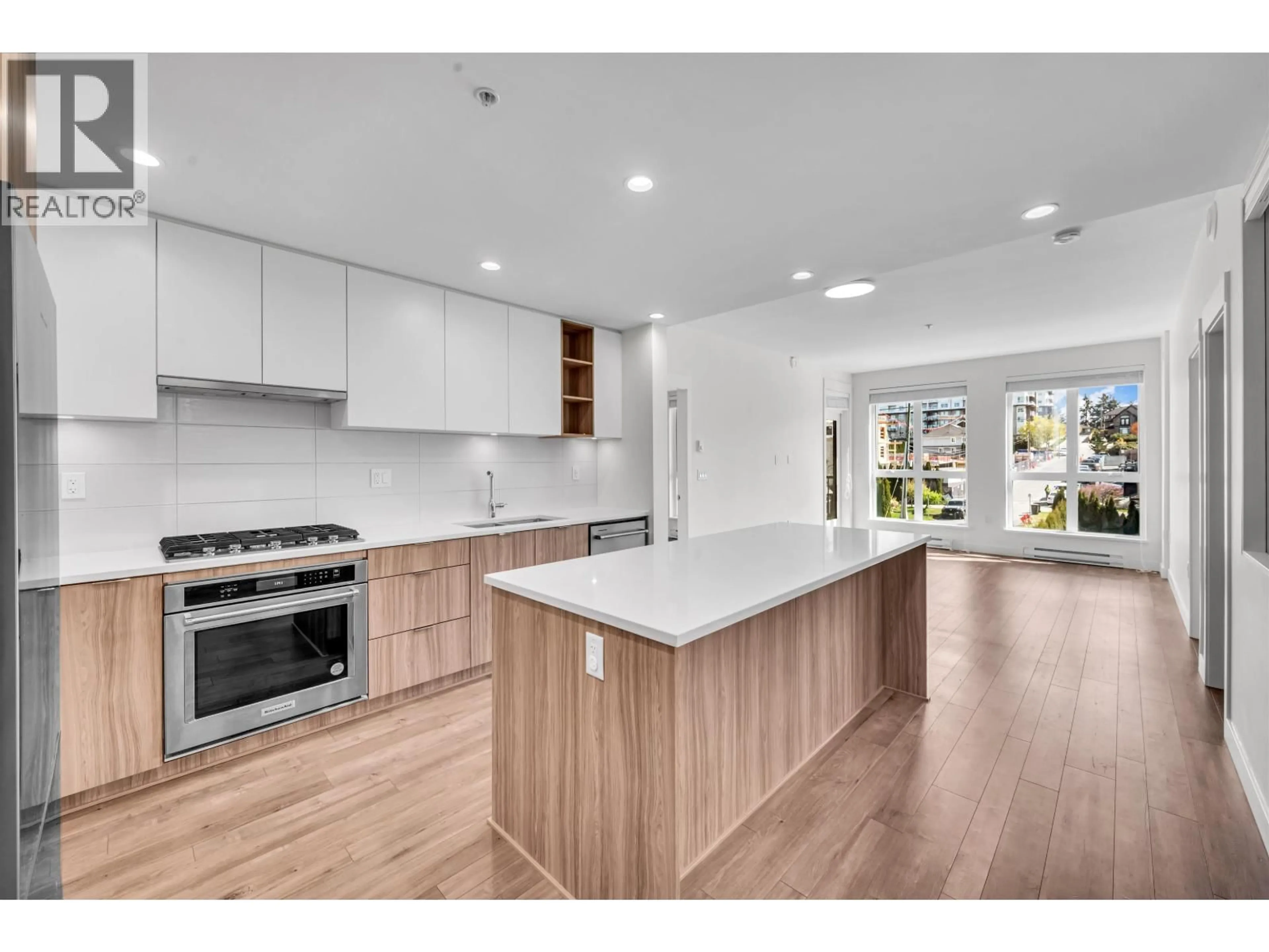 Open concept kitchen, unknown for 321 - 750 DOGWOOD STREET, Coquitlam British Columbia V3J0K6