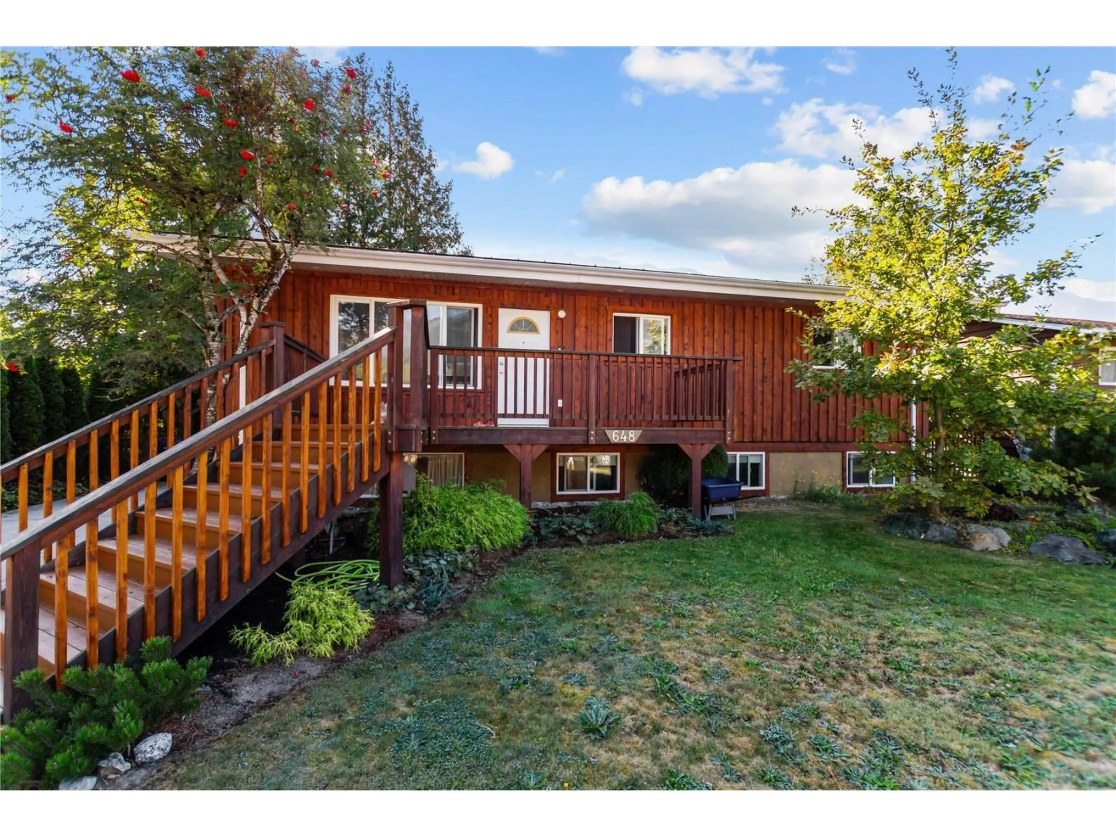 Unknown for 648 WILLOW STREET, Hope British Columbia V0X1L0