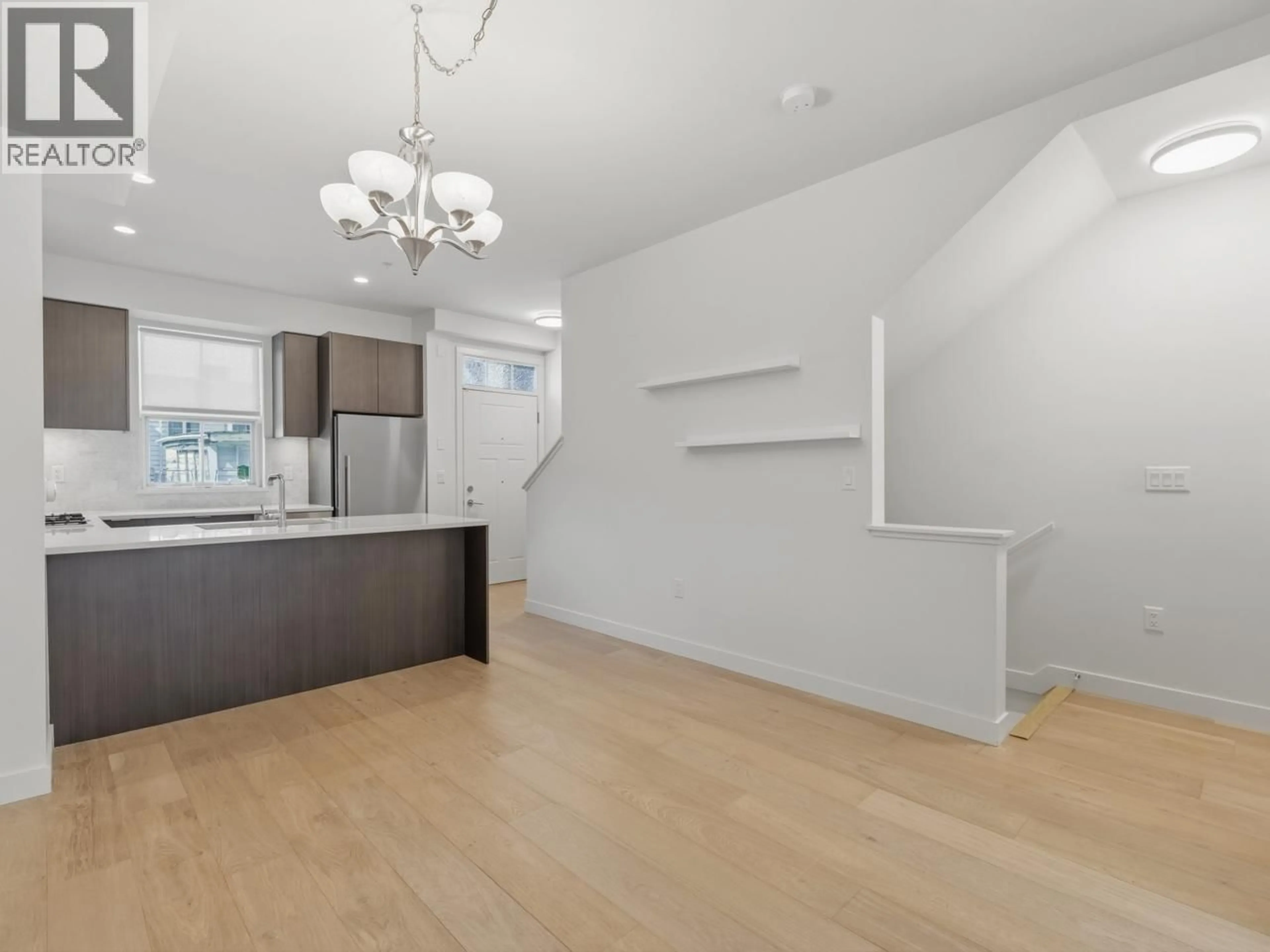 A pic of a room for 7891 OAK STREET, Vancouver British Columbia V6P4A6