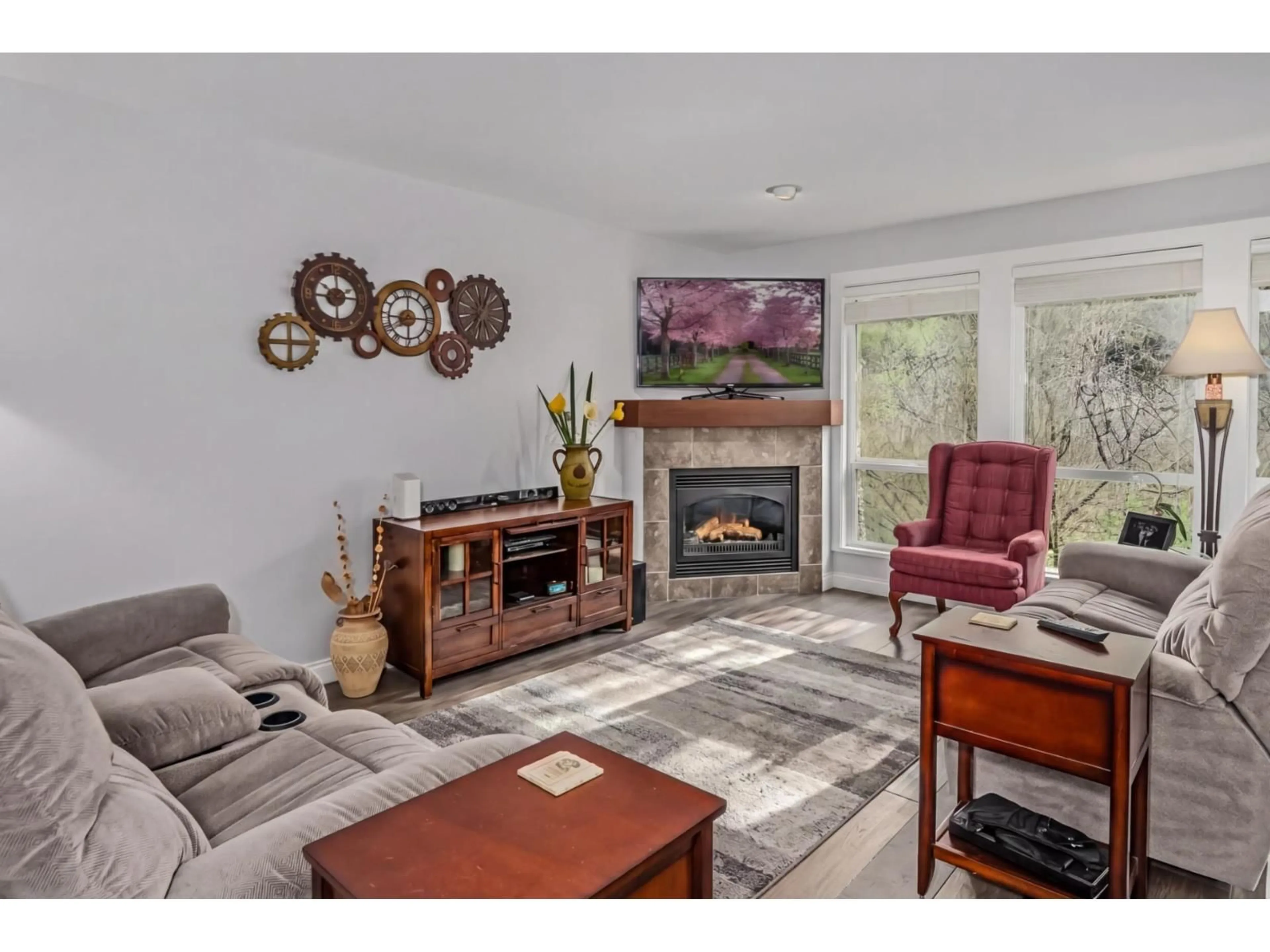 Living room with furniture, unknown for 81 - 32777 CHILCOTIN DRIVE, Abbotsford British Columbia V2T5W4