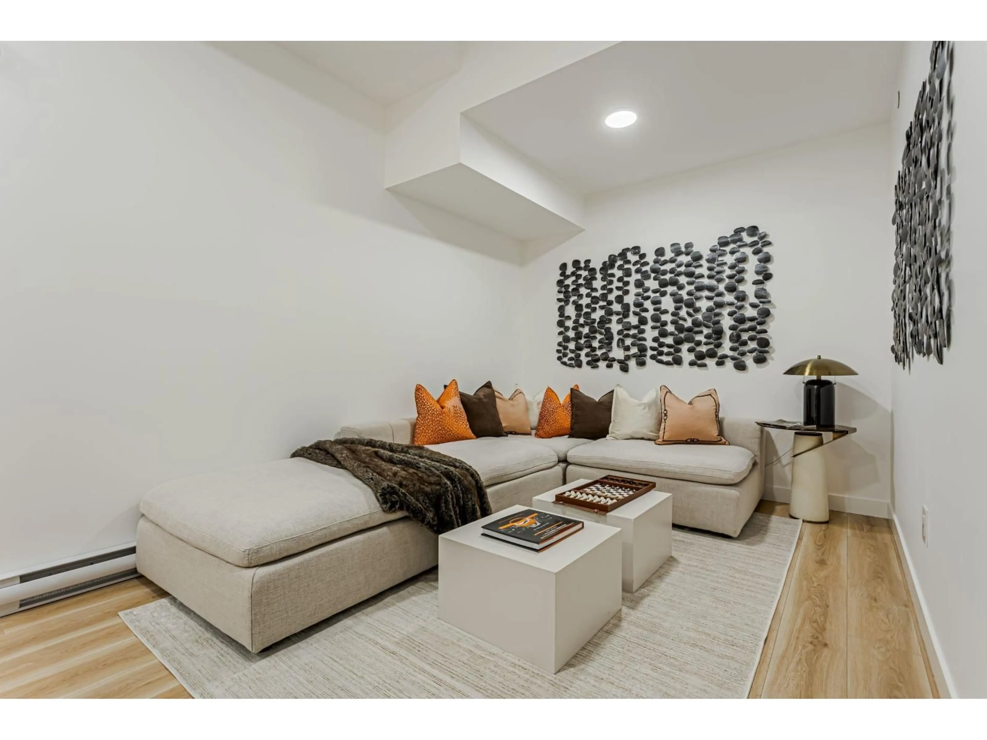 Living room with furniture, unknown for 8539 201 STREET, Langley British Columbia V2Y3Y5