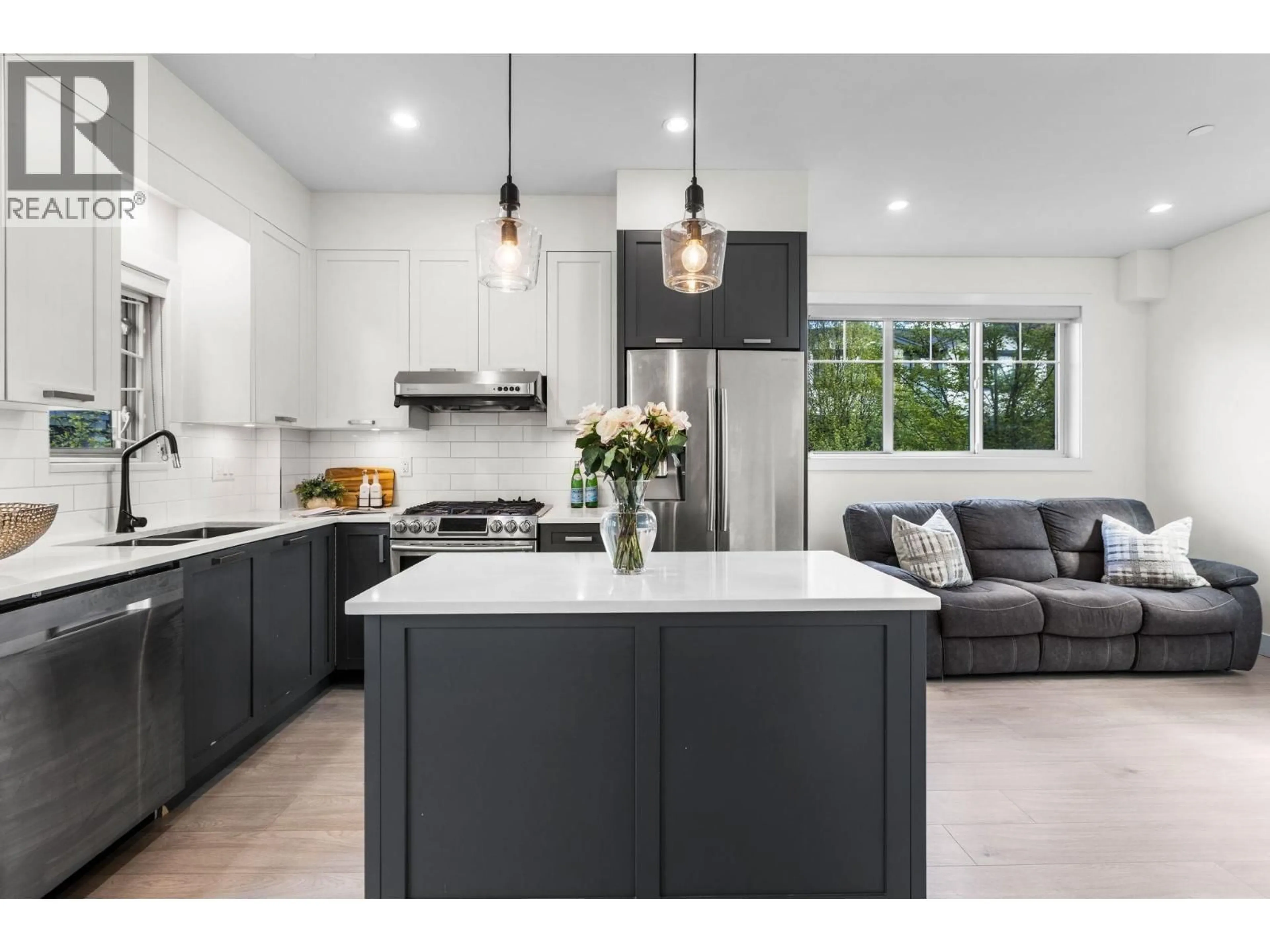 Open concept kitchen, unknown for 57 - 188 WOOD STREET, New Westminster British Columbia V3M0H6