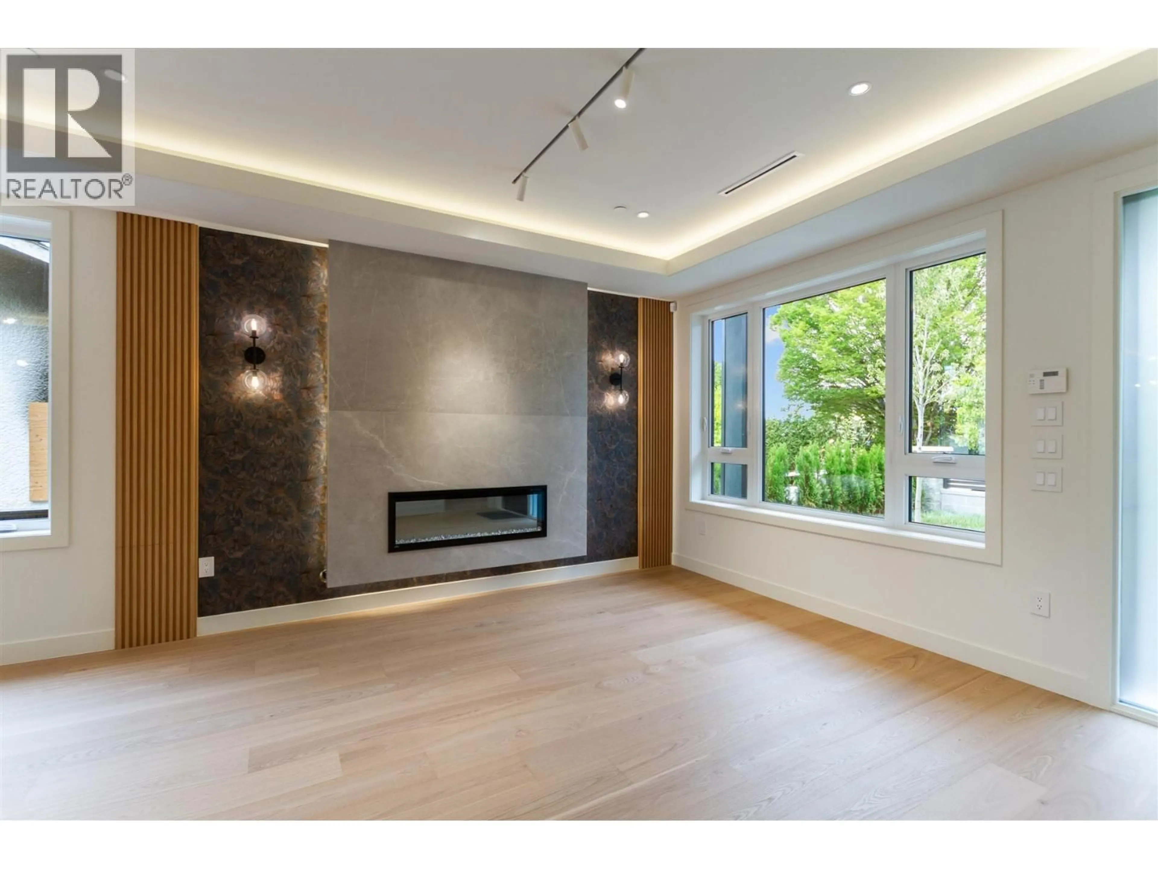 Unknown for 2022 NANTON AVENUE, West Vancouver British Columbia V6J2Y2