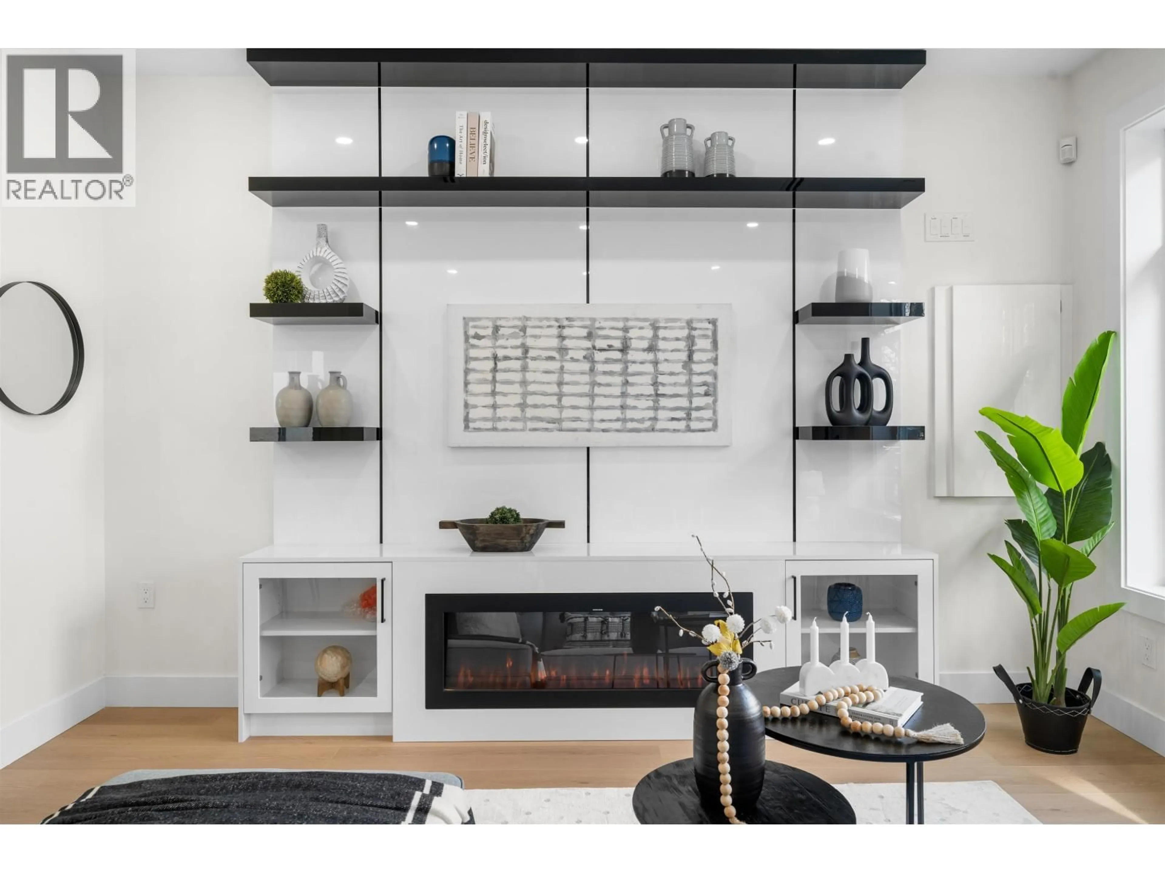 Unknown for 279 48TH AVENUE, Vancouver British Columbia V5W2C9