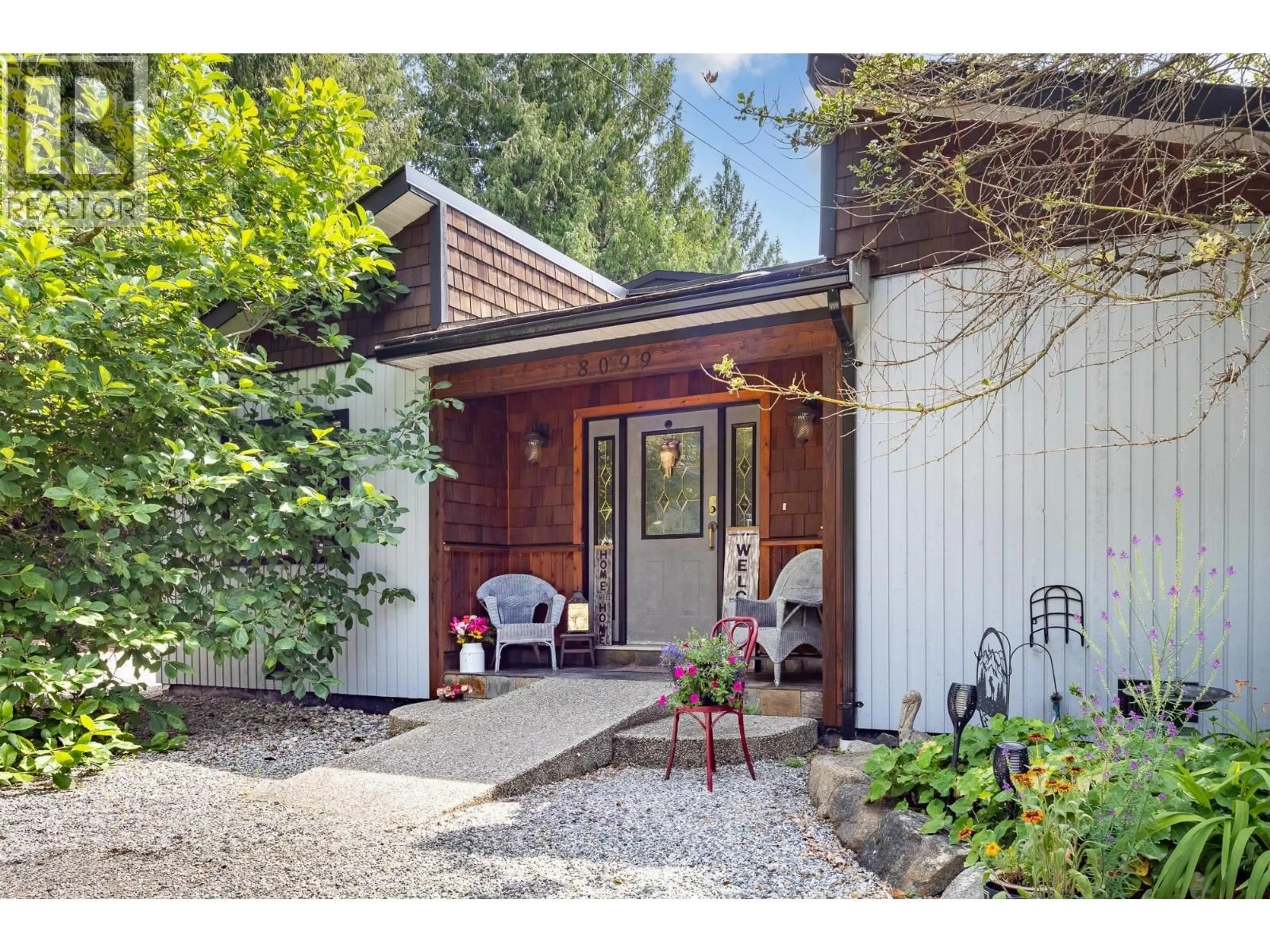 Unknown for 8099 NORTHWOOD ROAD, Halfmoon Bay British Columbia V7Z1A8