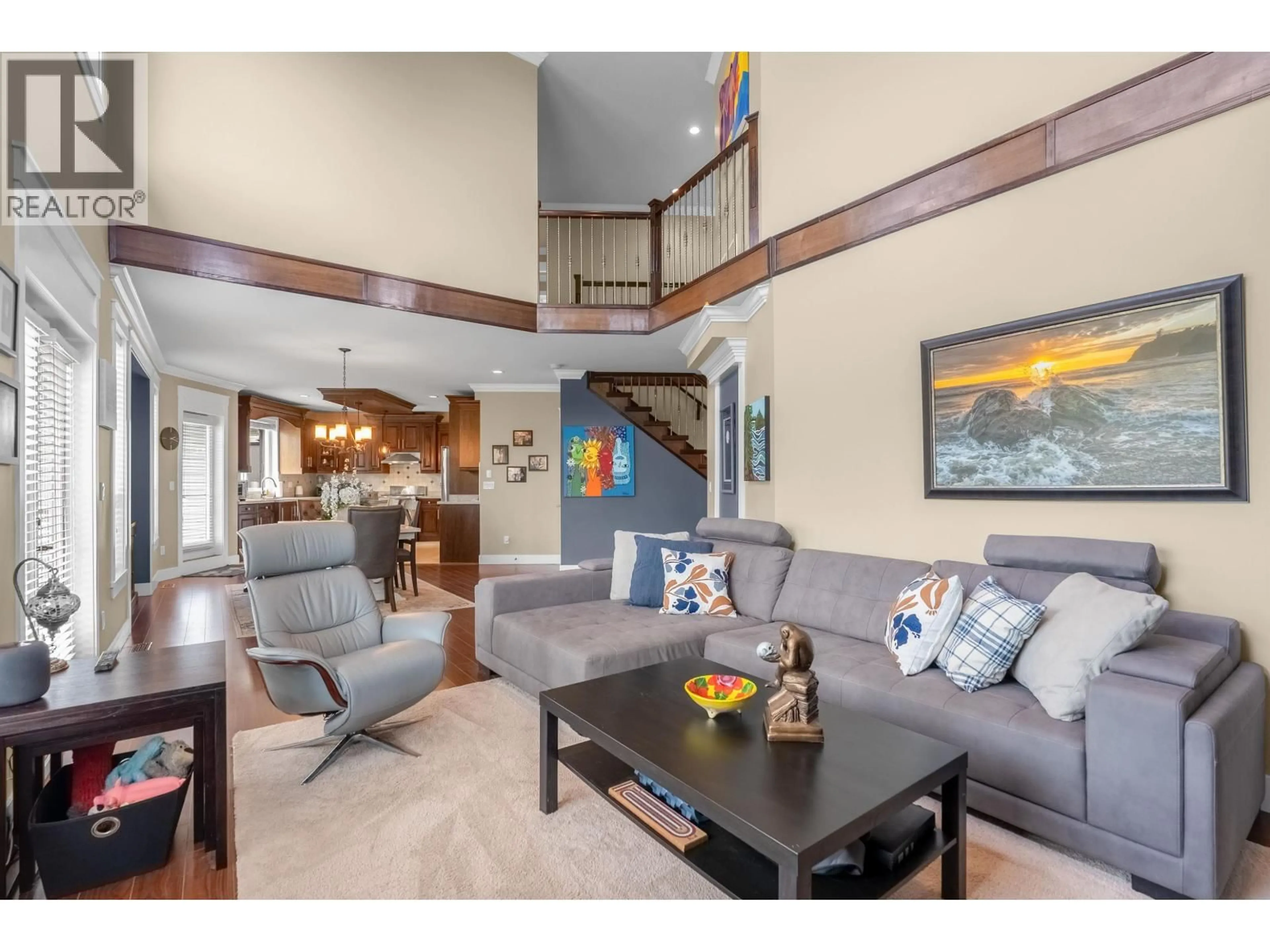 Living room with furniture, unknown for 3382 EDWIN COURT, Coquitlam British Columbia V3E0C5