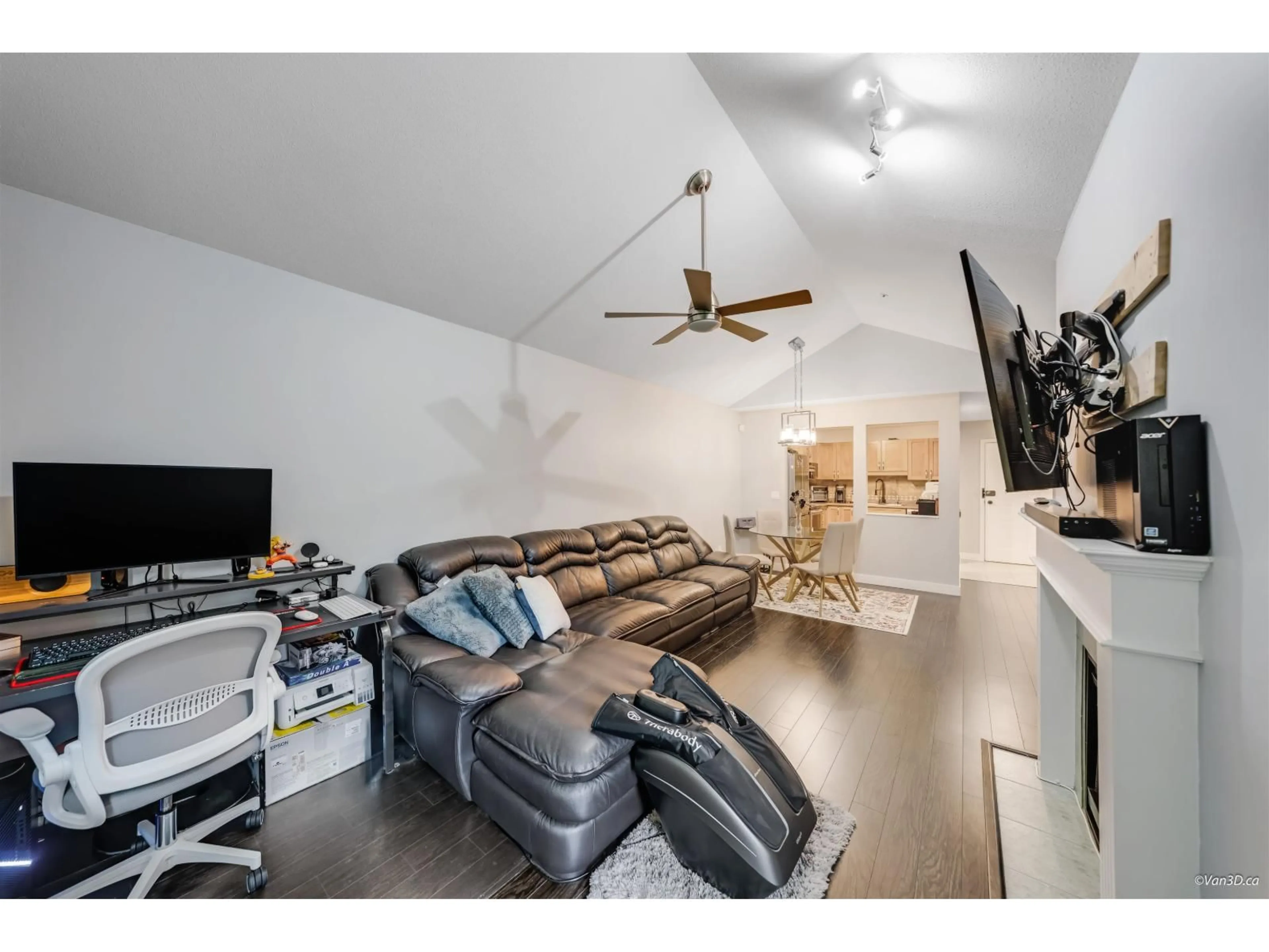 Unknown for 405 - 9688 148 STREET, Surrey British Columbia V3R0W2