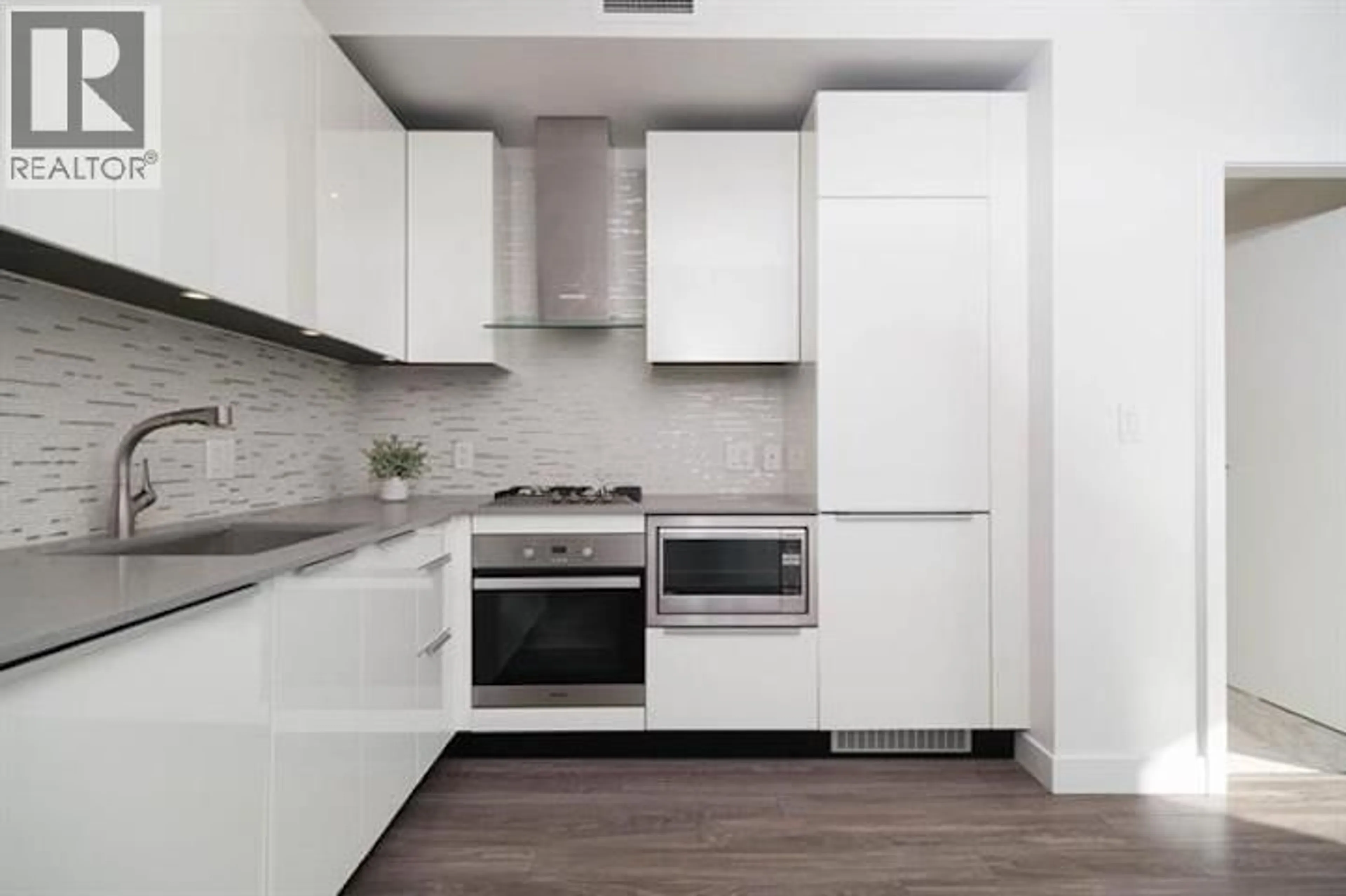 Contemporary kitchen, unknown for 3405 - 1283 HOWE STREET, Vancouver British Columbia V6Z0E3
