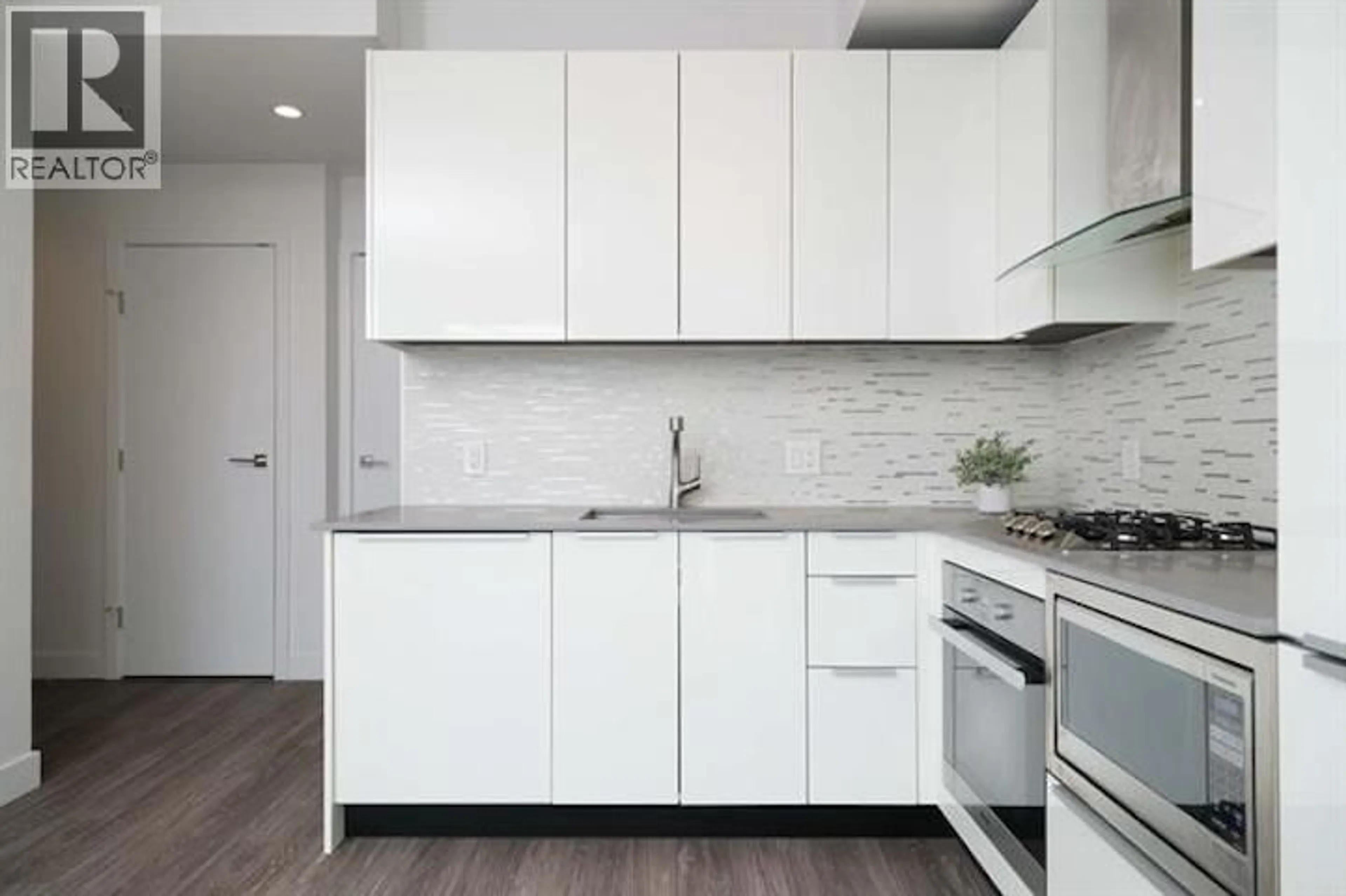 Standard kitchen, unknown for 3405 - 1283 HOWE STREET, Vancouver British Columbia V6Z0E3