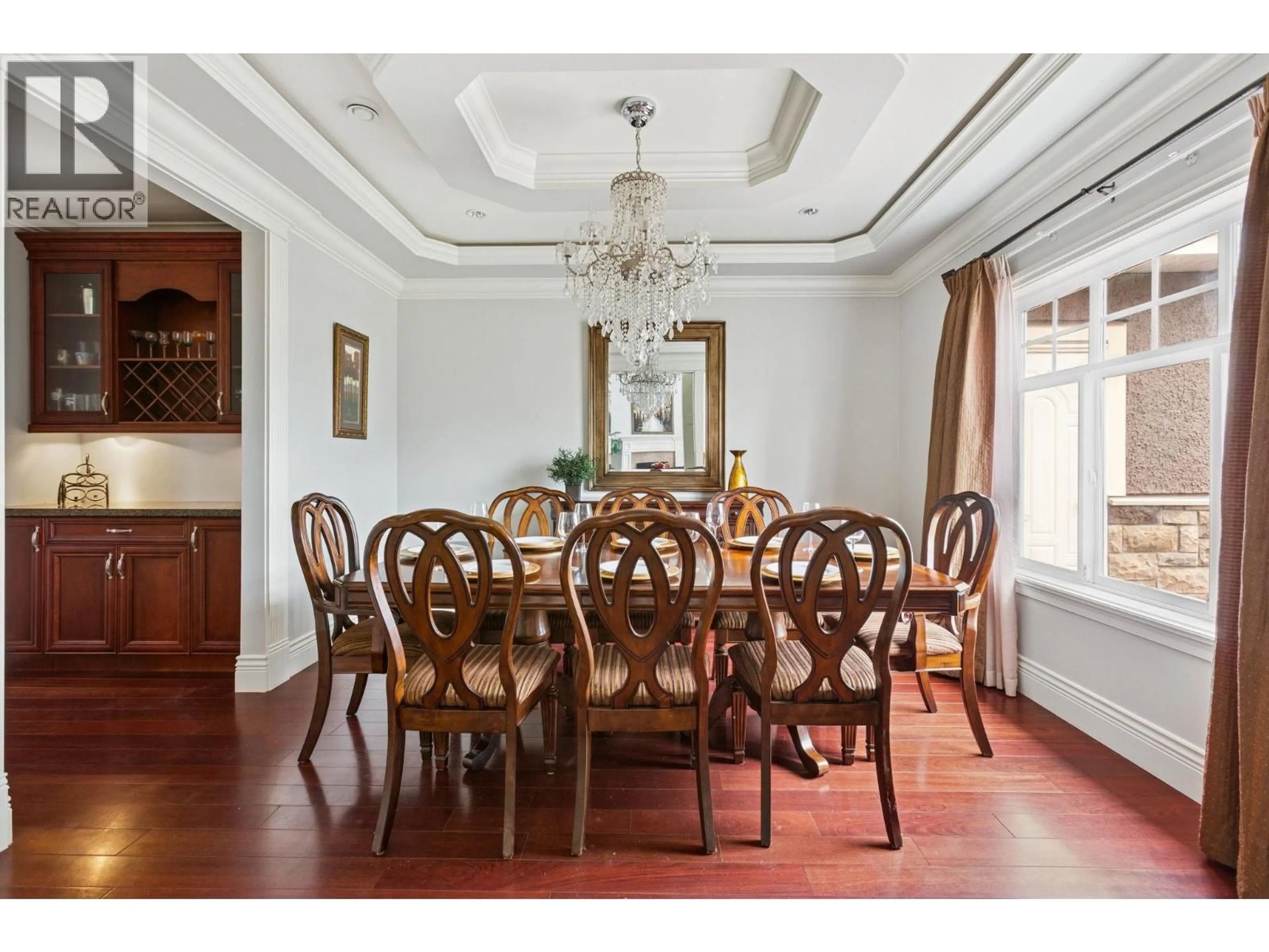Dining room, wood/laminate floor for 5931 RIVERDALE DRIVE, Richmond British Columbia V7C2E4