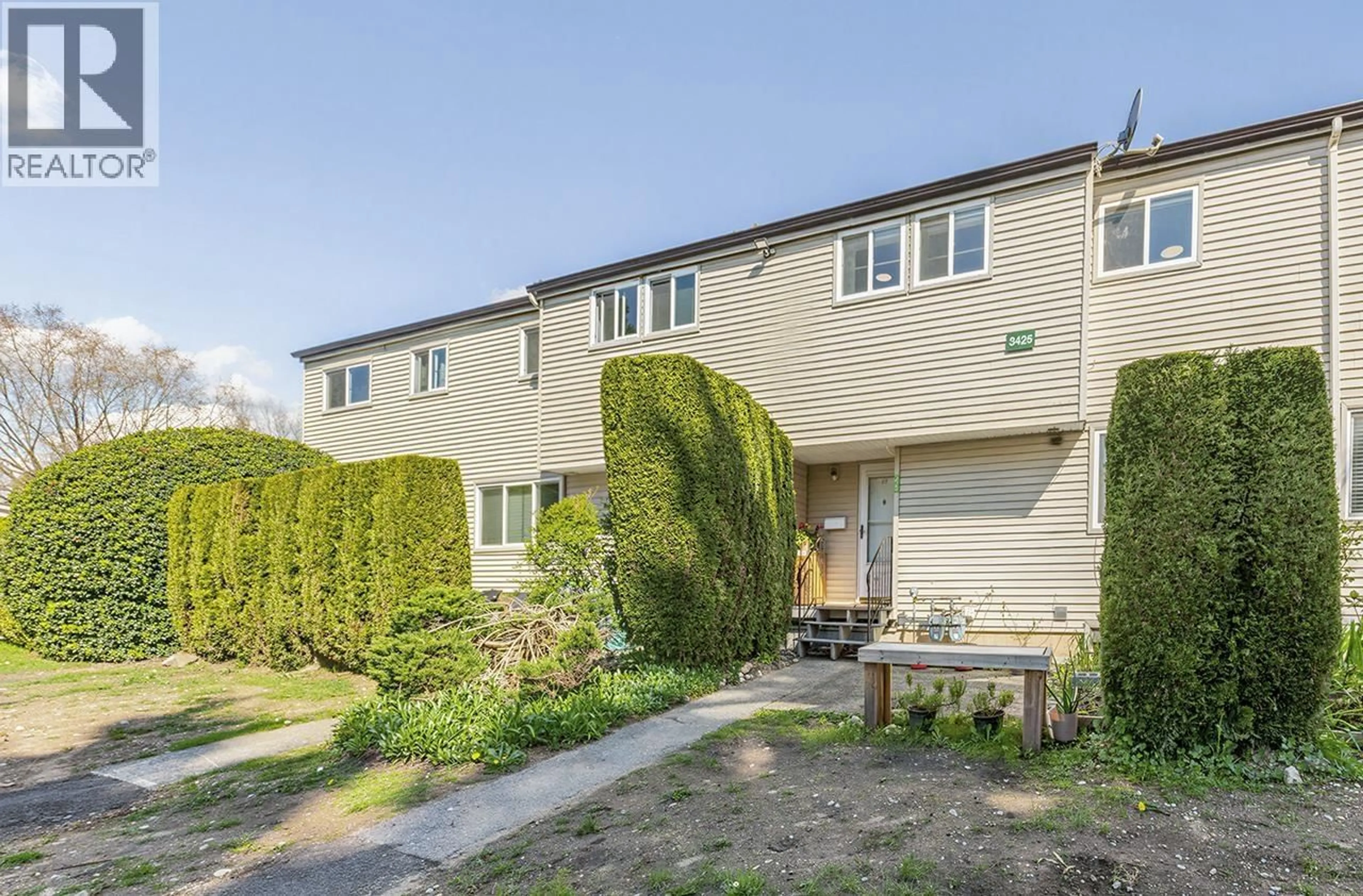 A pic from outside/outdoor area/front of a property/back of a property/a pic from drone, street for 45 - 3425 49TH AVENUE, Vancouver British Columbia V5S1M1