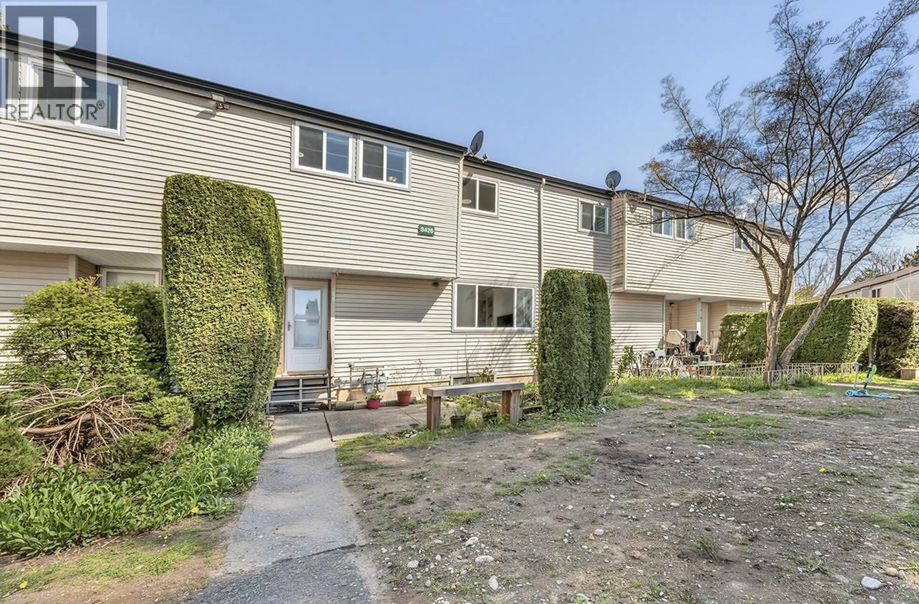 A pic from outside/outdoor area/front of a property/back of a property/a pic from drone, street for 45 - 3425 49TH AVENUE, Vancouver British Columbia V5S1M1