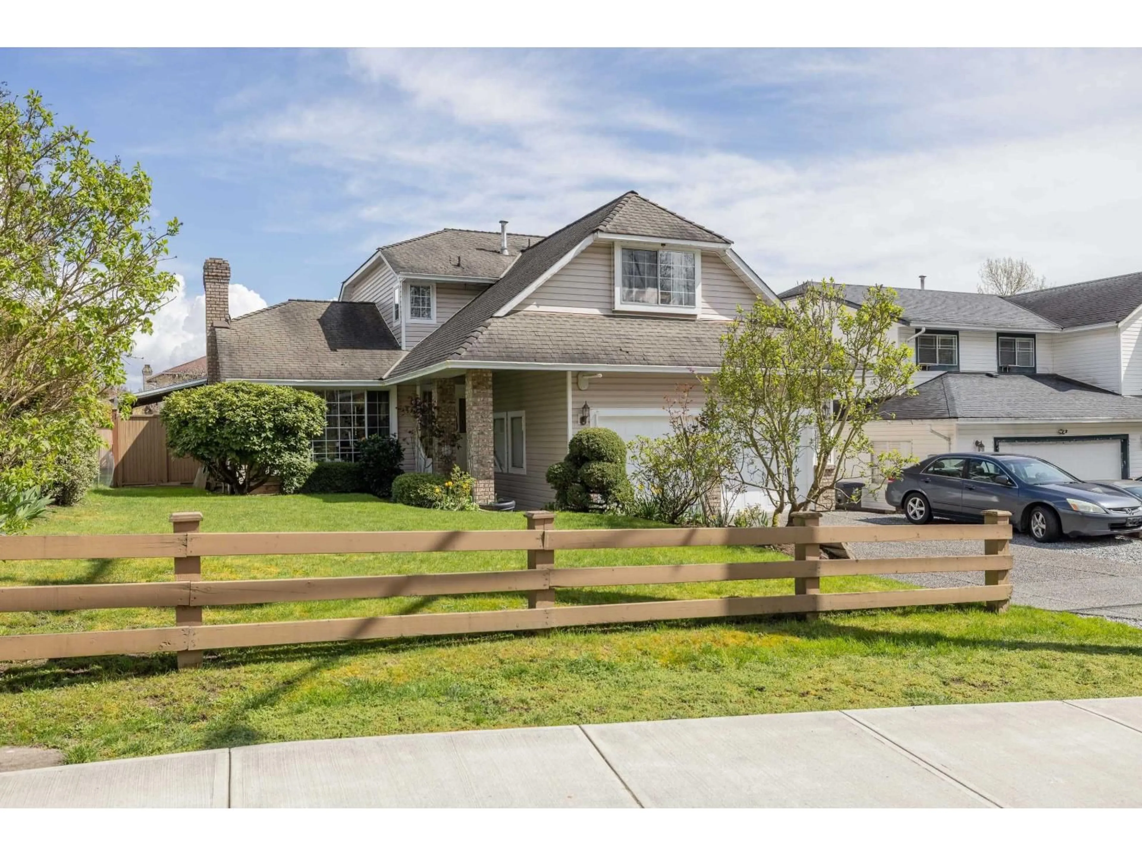 Home with vinyl exterior material, street for 7838 160 STREET, Surrey British Columbia V4N0T9