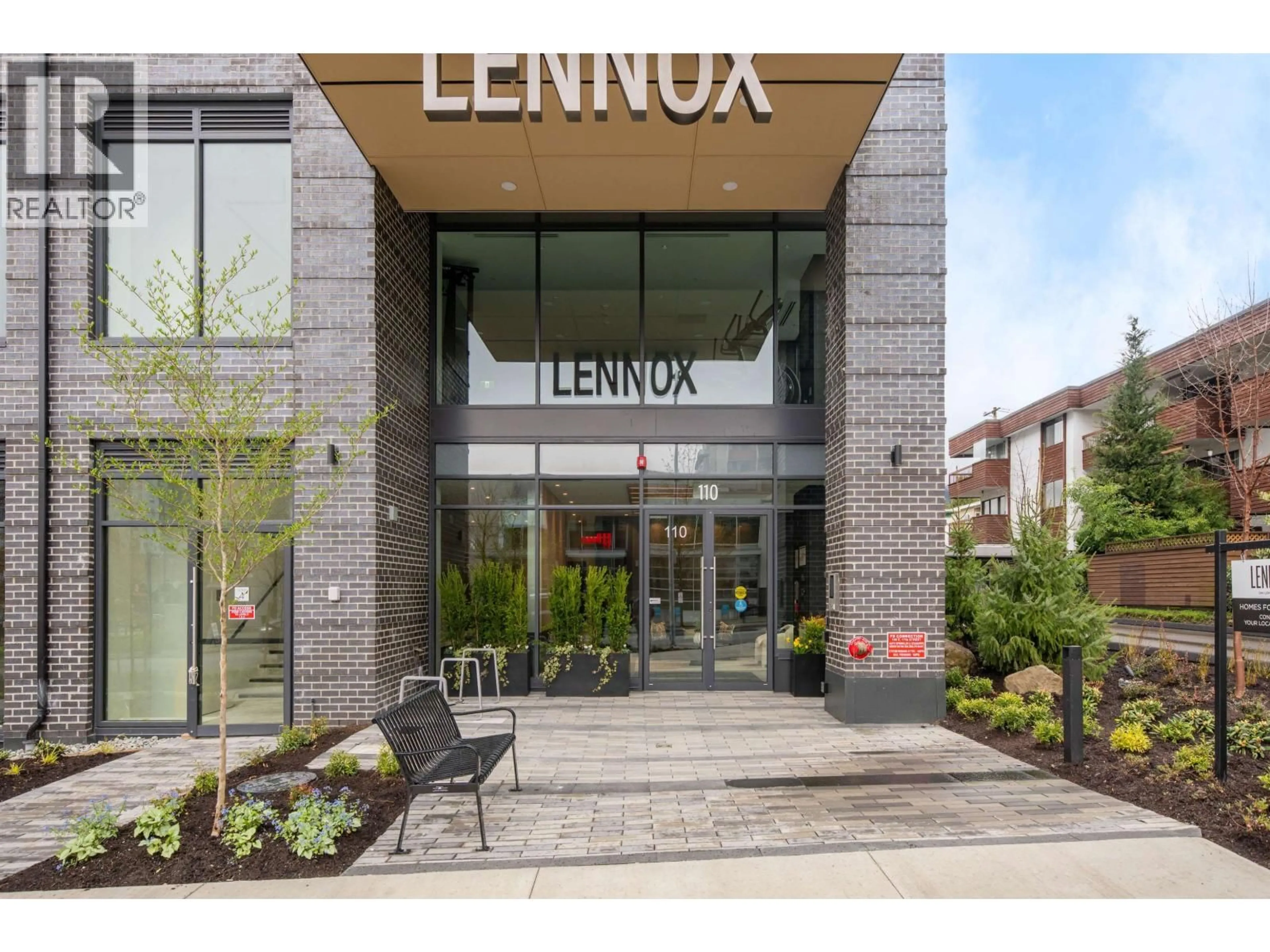 Unknown for 414 - 110 17TH STREET, North Vancouver British Columbia V5V1A1