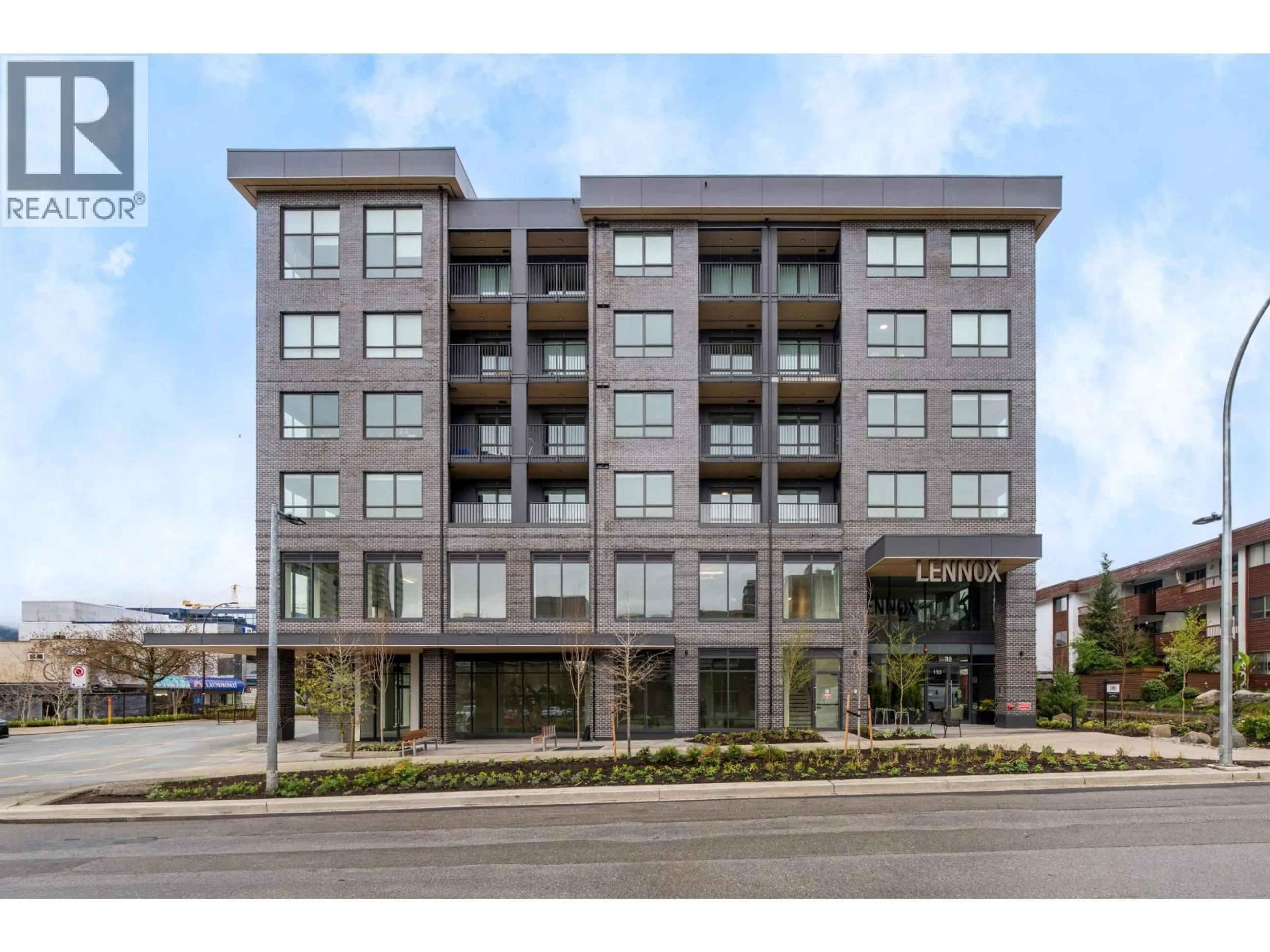 Unknown for 414 - 110 17TH STREET, North Vancouver British Columbia V5V1A1