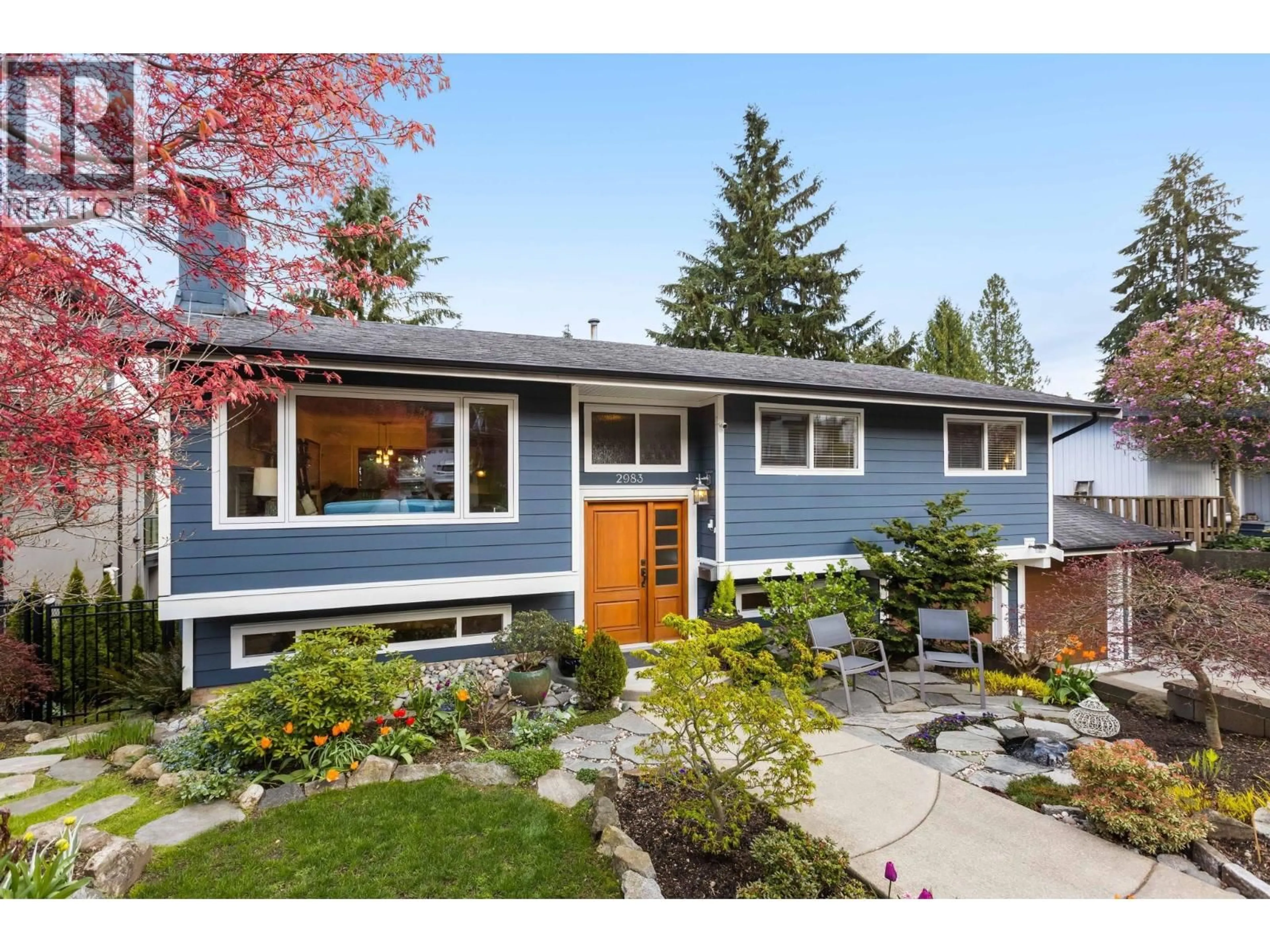 Home with vinyl exterior material, street for 2983 SURF CRESCENT, Coquitlam British Columbia V3C3S7