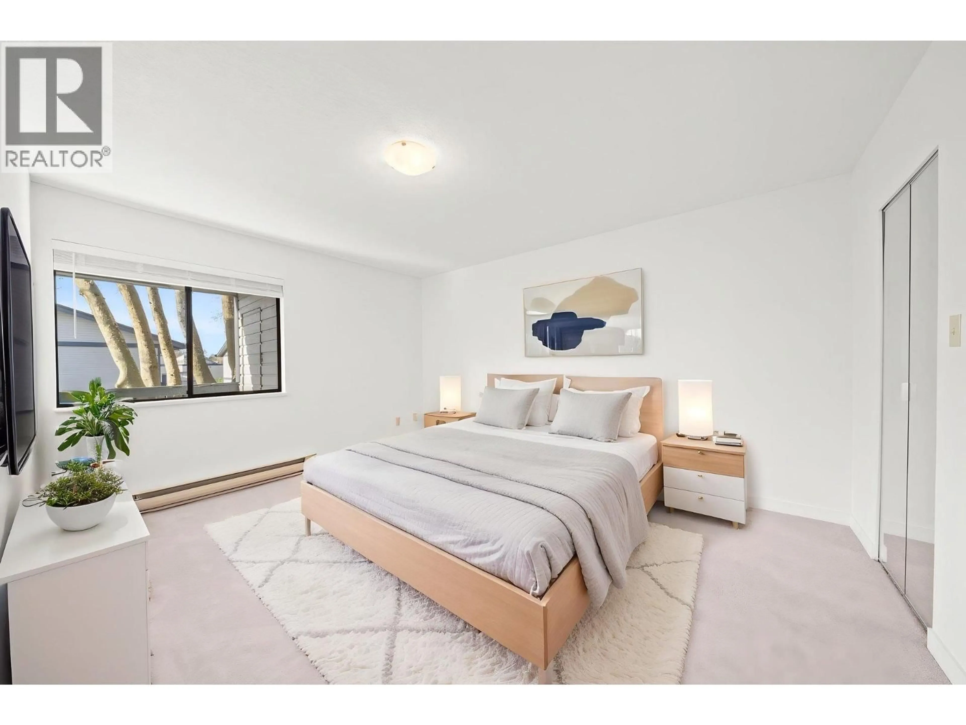 Bedroom with bed, unknown for 11536 KINGCOME AVENUE, Richmond British Columbia V7A4S2