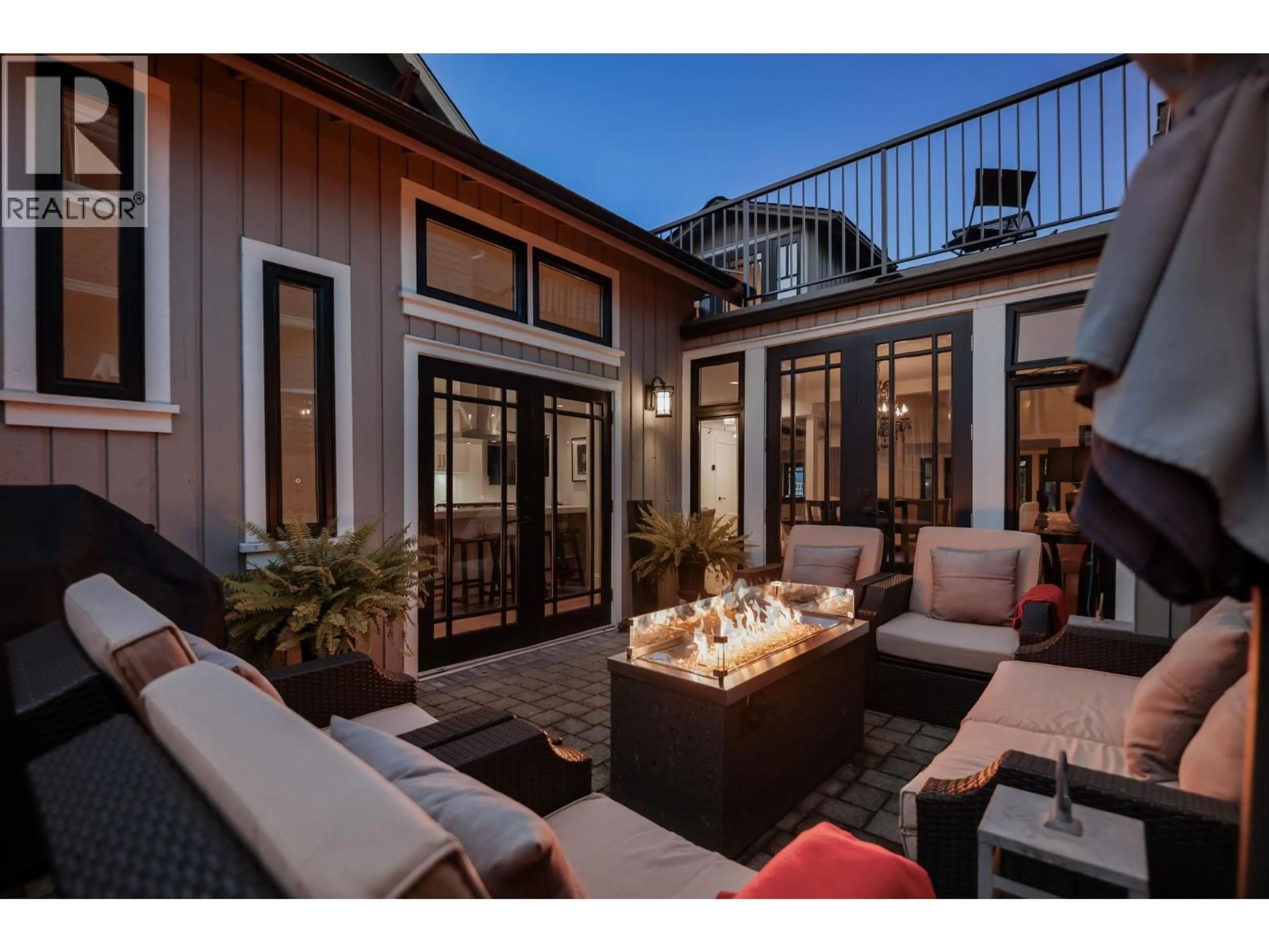 Patio, street for 3814 11 AVENUE, Vancouver British Columbia V6R2K9