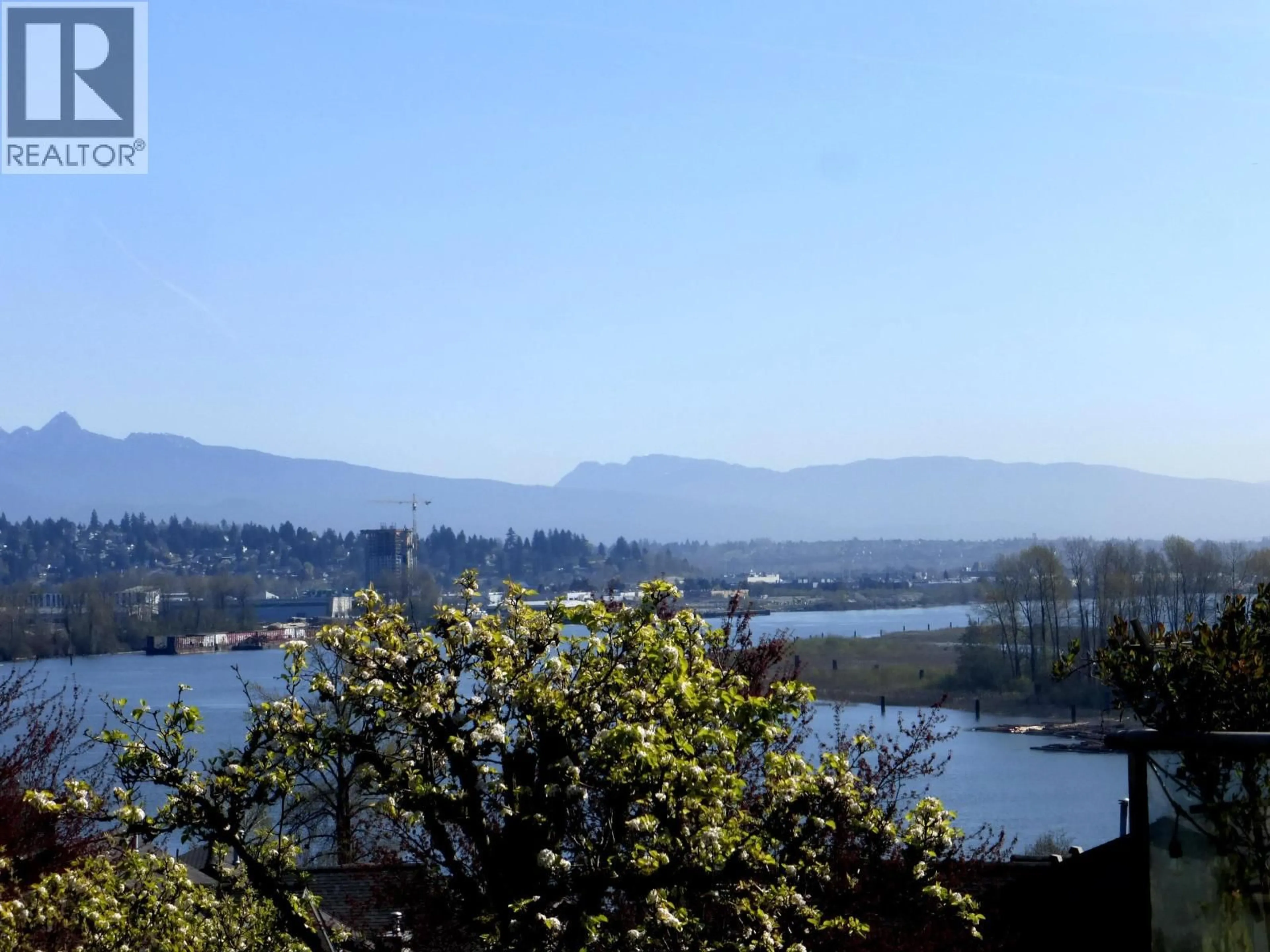 Unknown for 307 - 70 RICHMOND STREET, New Westminster British Columbia V3L5S8