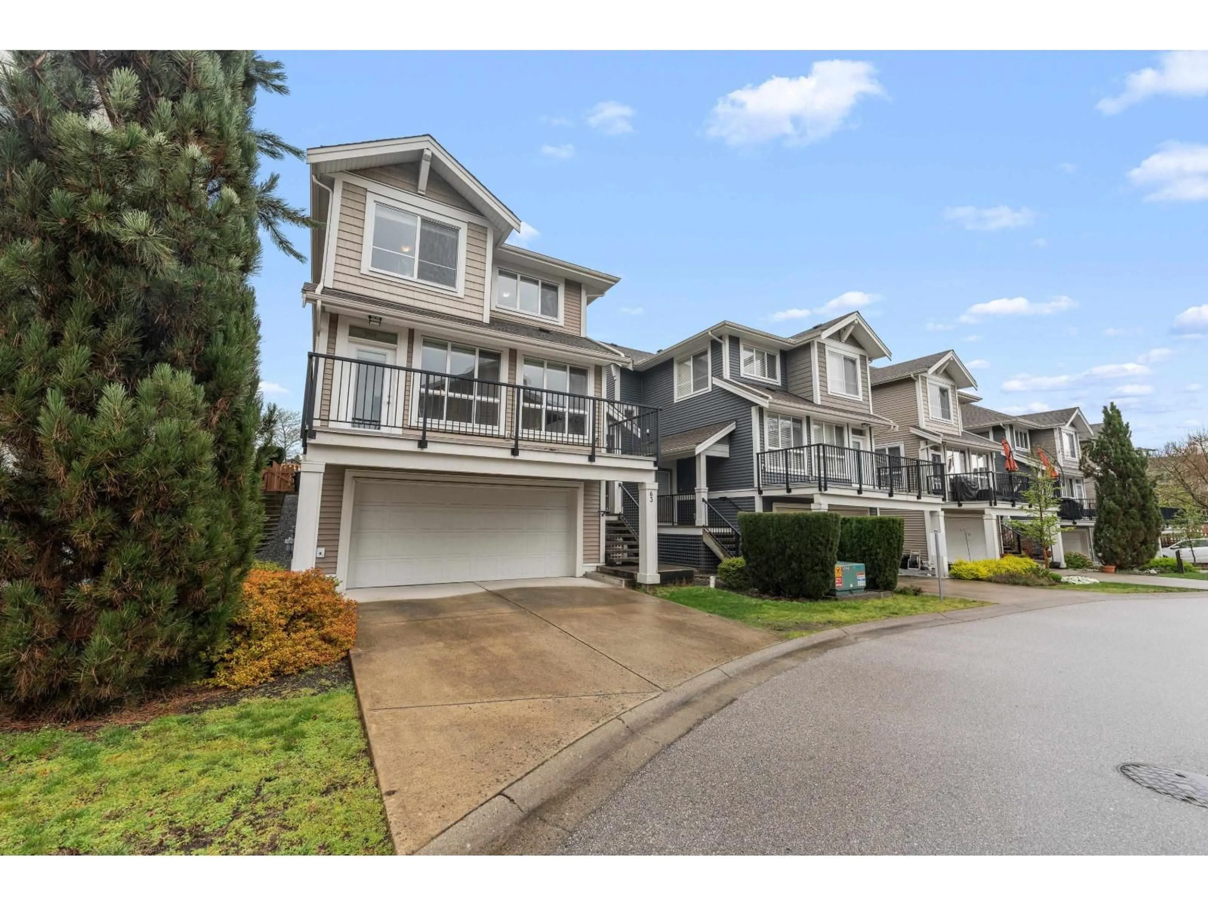 A pic from outside/outdoor area/front of a property/back of a property/a pic from drone, street for 63 - 7059 210 STREET, Langley British Columbia V2Y0T2